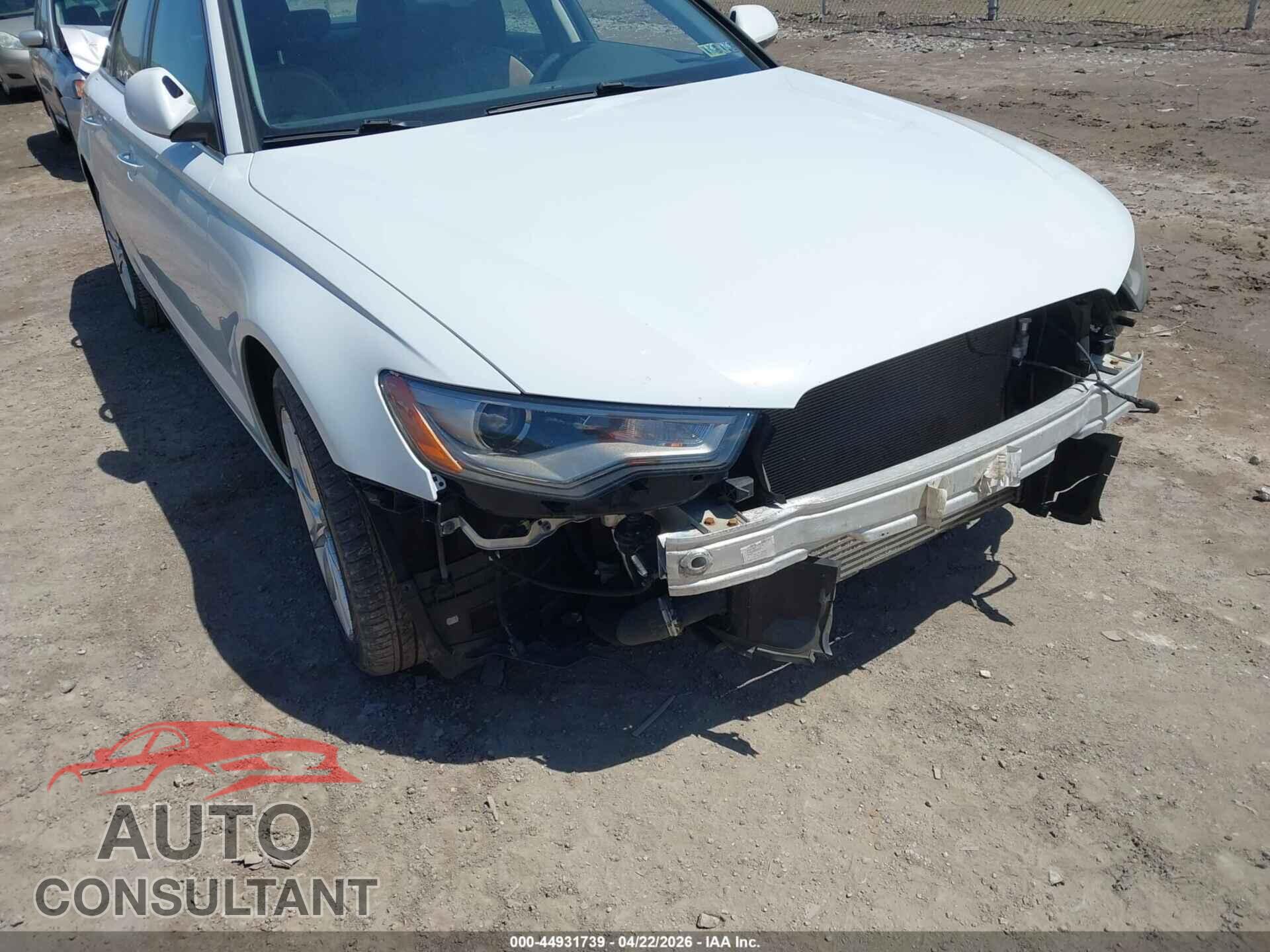 AUDI A6 2013 - WAUGFAFC0DN014751