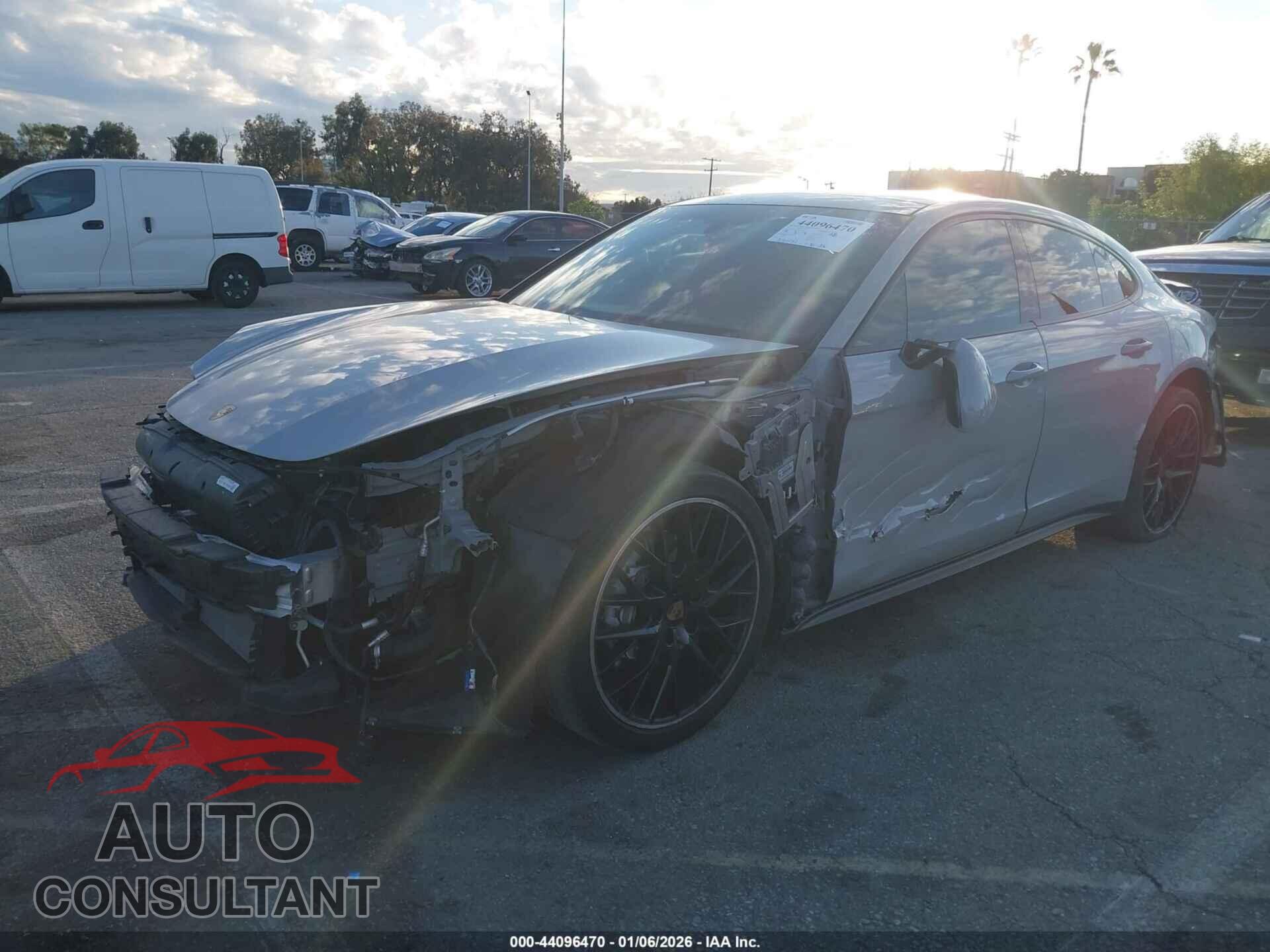 PORSCHE PANAMERA 2020 - WP0AA2A78LL100102