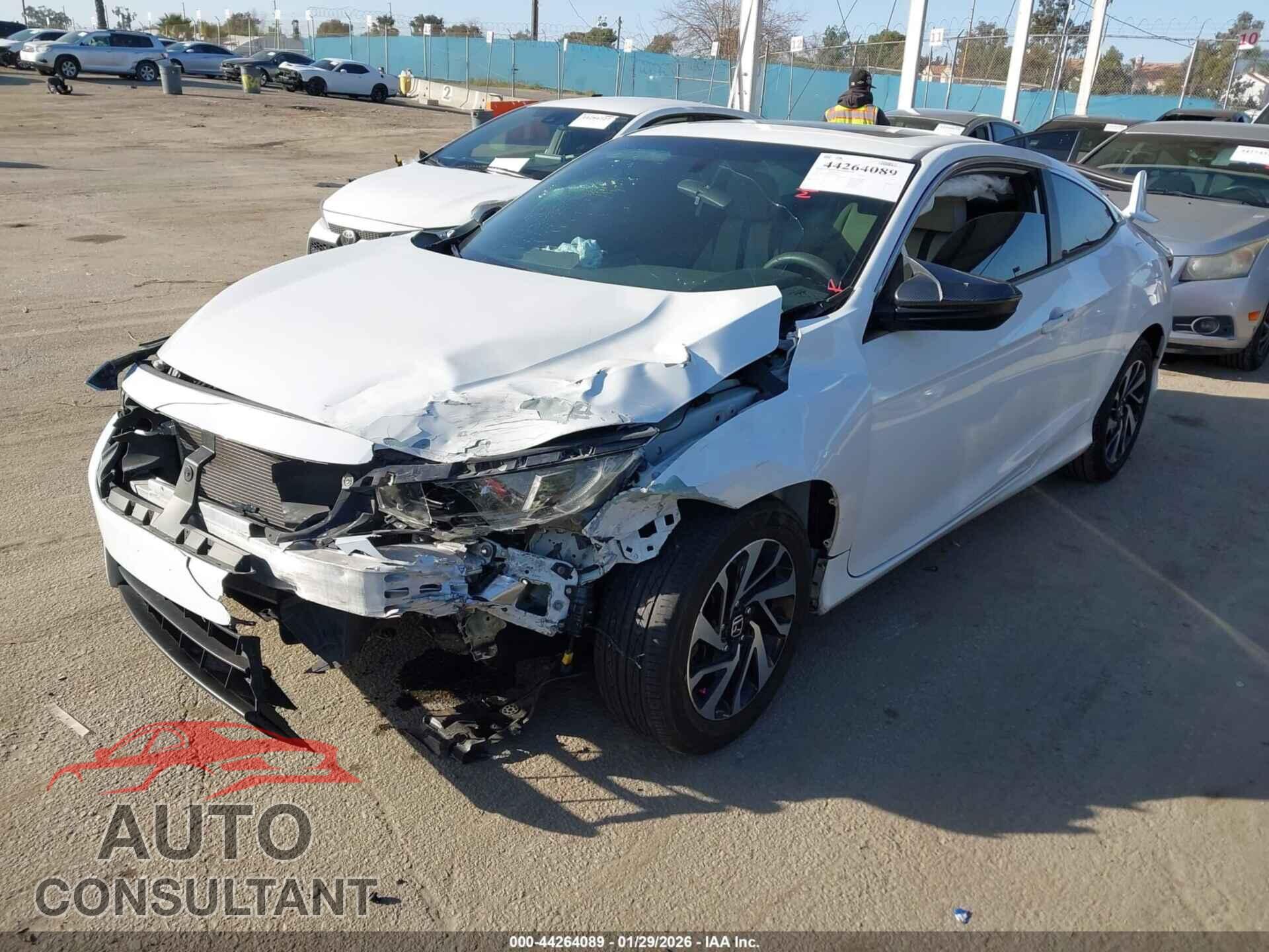 HONDA CIVIC 2017 - 2HGFC4B02HH301724