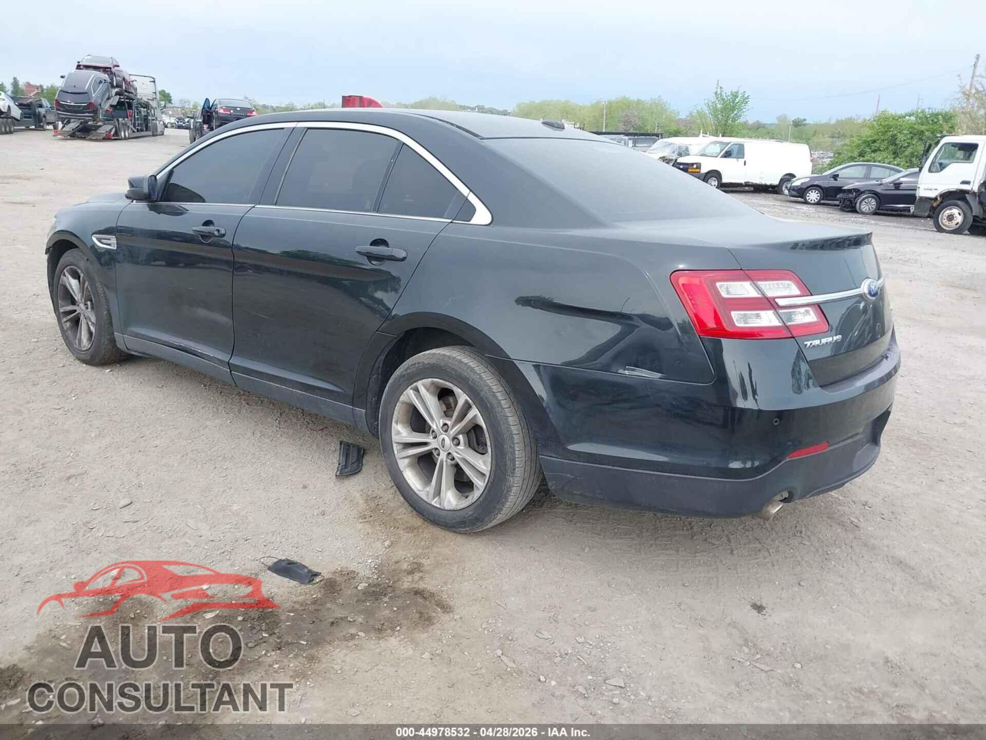 FORD TAURUS 2013 - 1FAHP2E84DG109010