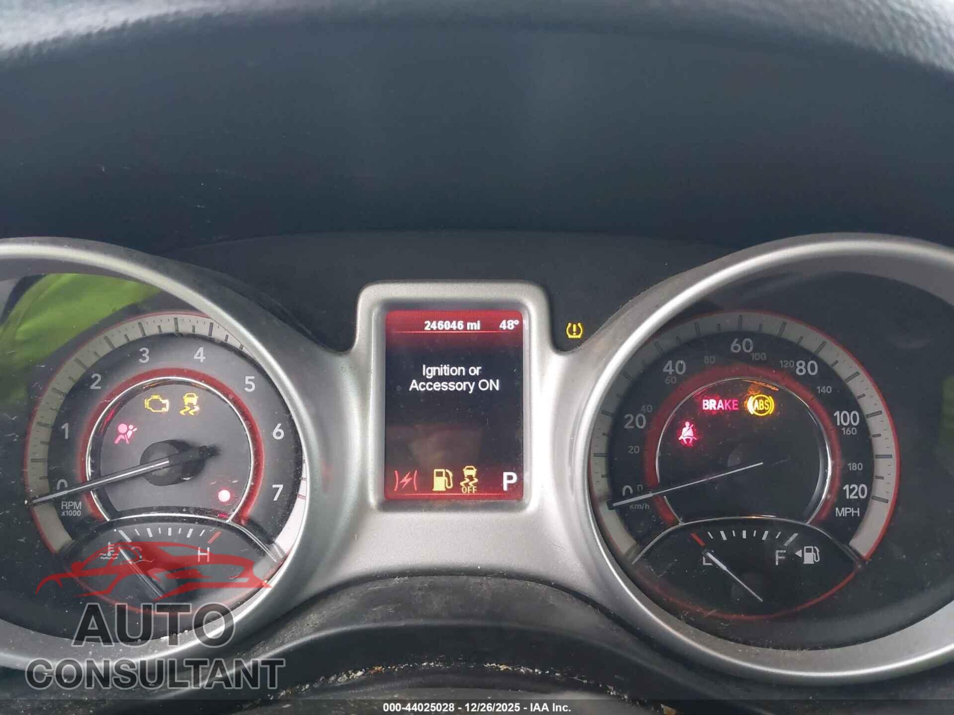 DODGE JOURNEY 2012 - 3C4PDCBG4CT204743
