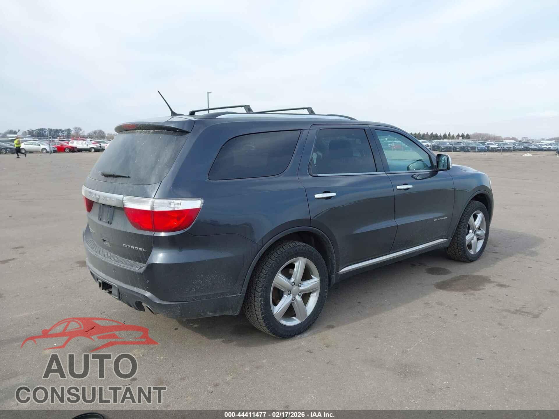 DODGE DURANGO 2013 - 1C4SDJET4DC668927