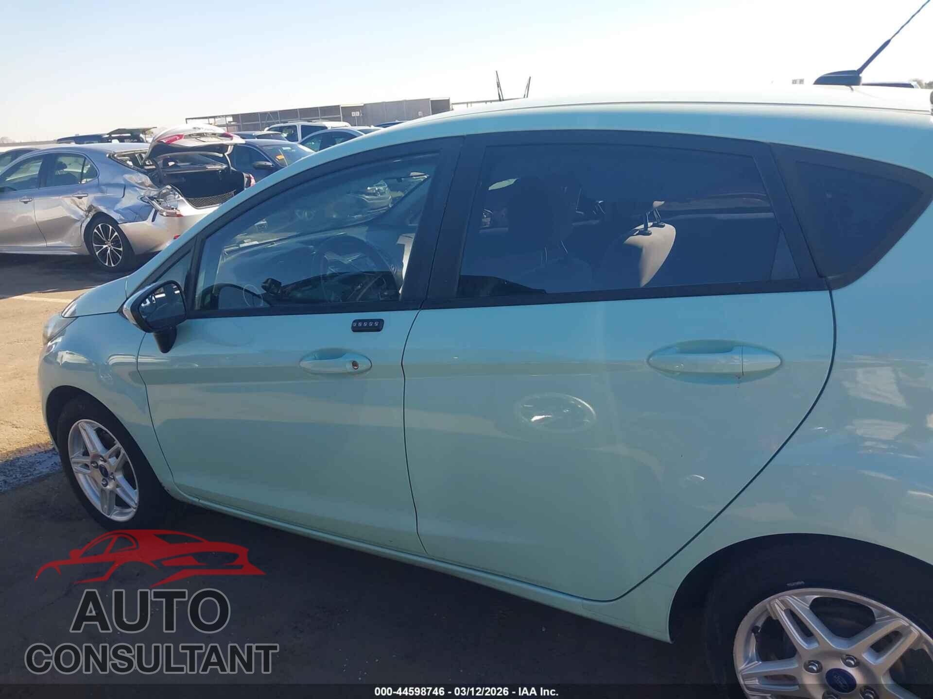FORD FIESTA 2017 - 3FADP4EJ7HM143256