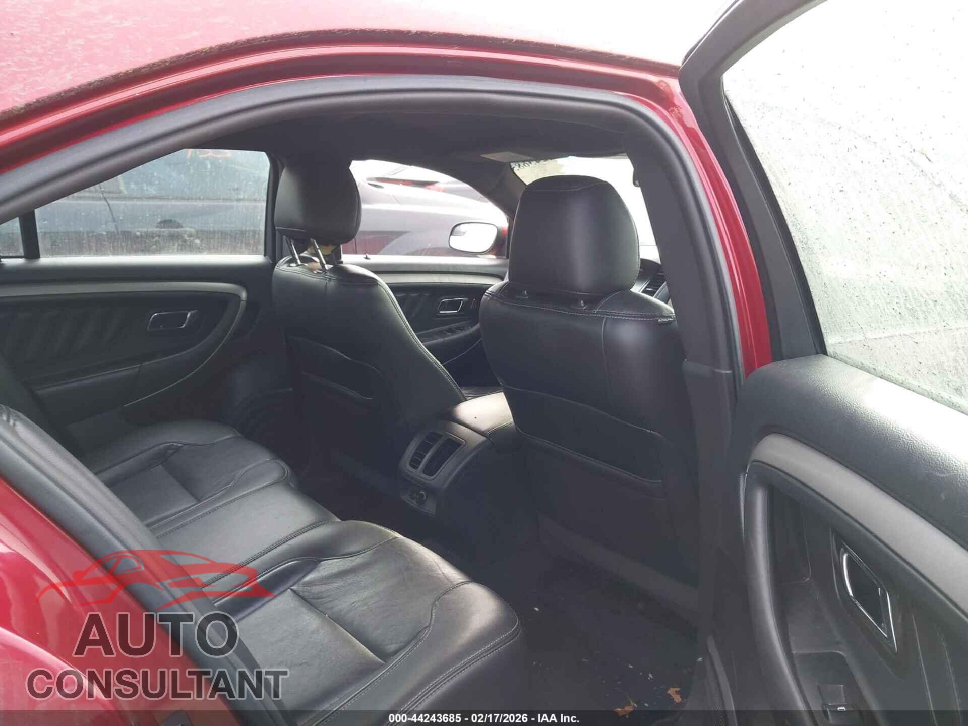 FORD TAURUS 2013 - 1FAHP2E85DG117293