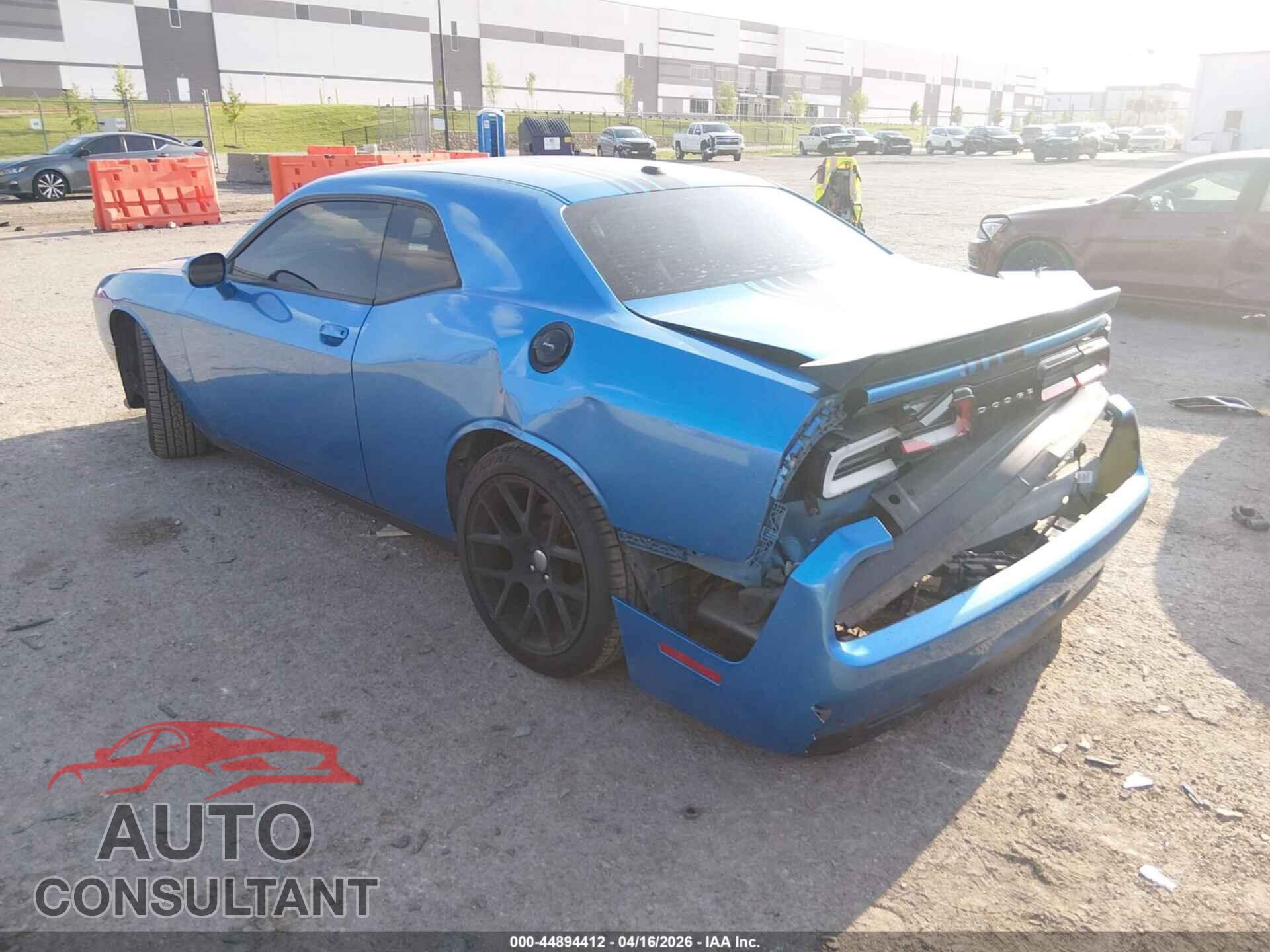 DODGE CHALLENGER 2015 - 2C3CDZAT0FH910769