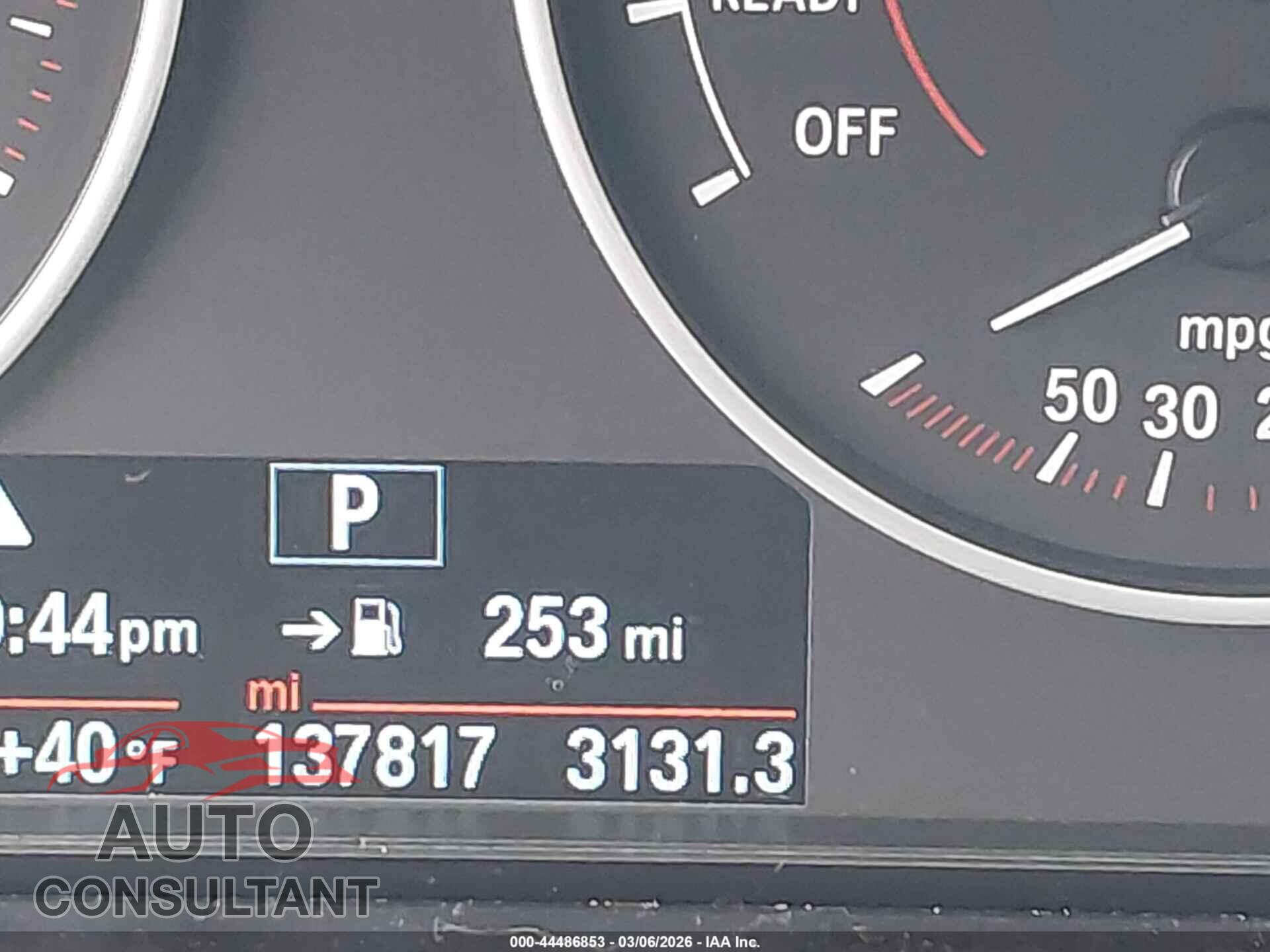 BMW 328I 2016 - WBA8E3G51GNU05964
