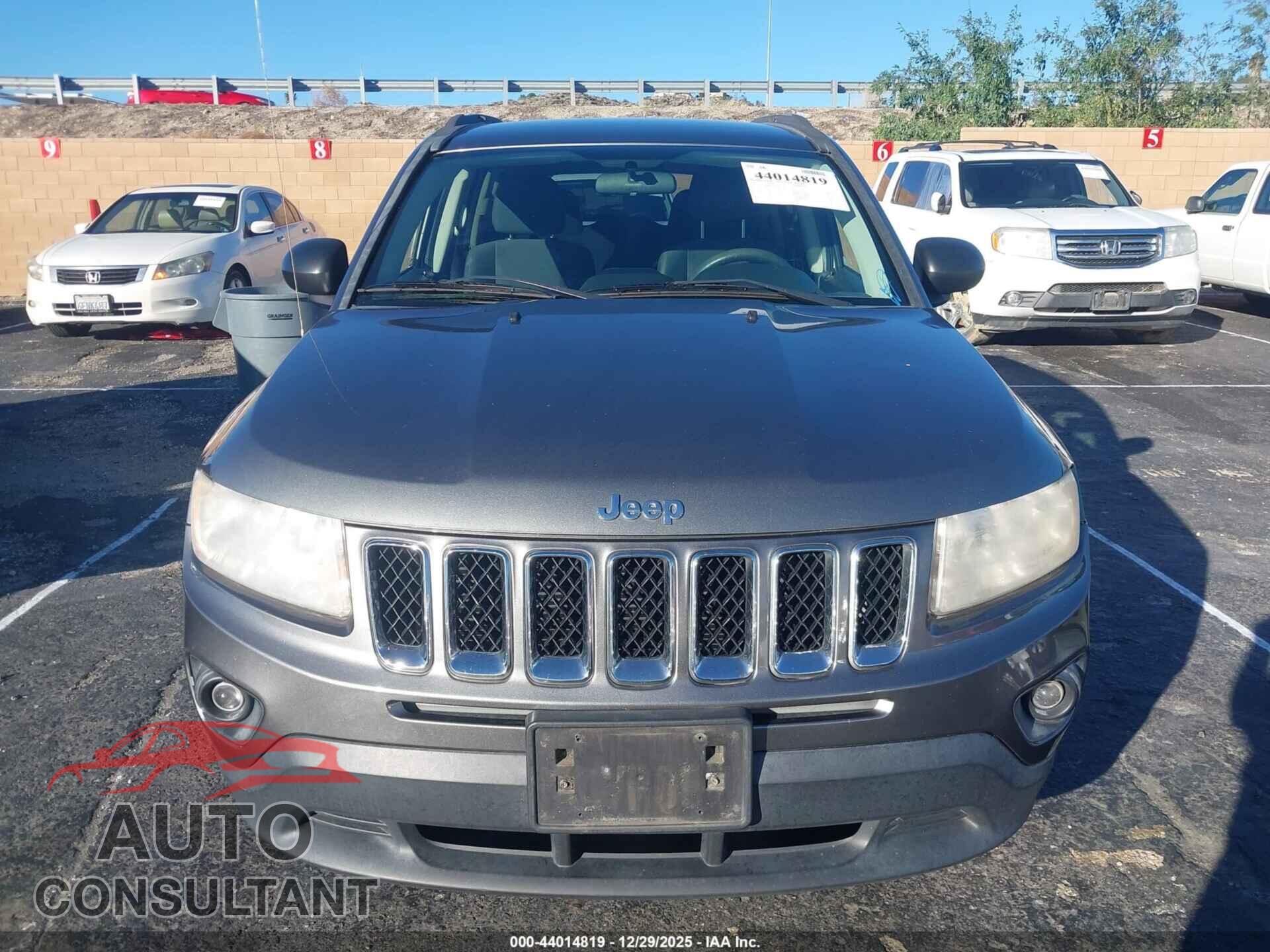 JEEP COMPASS 2012 - 1C4NJCBA8CD565698