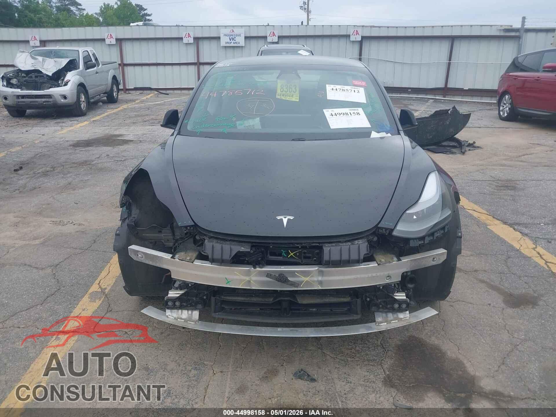 TESLA MODEL 3 2021 - 5YJ3E1EA9MF042700