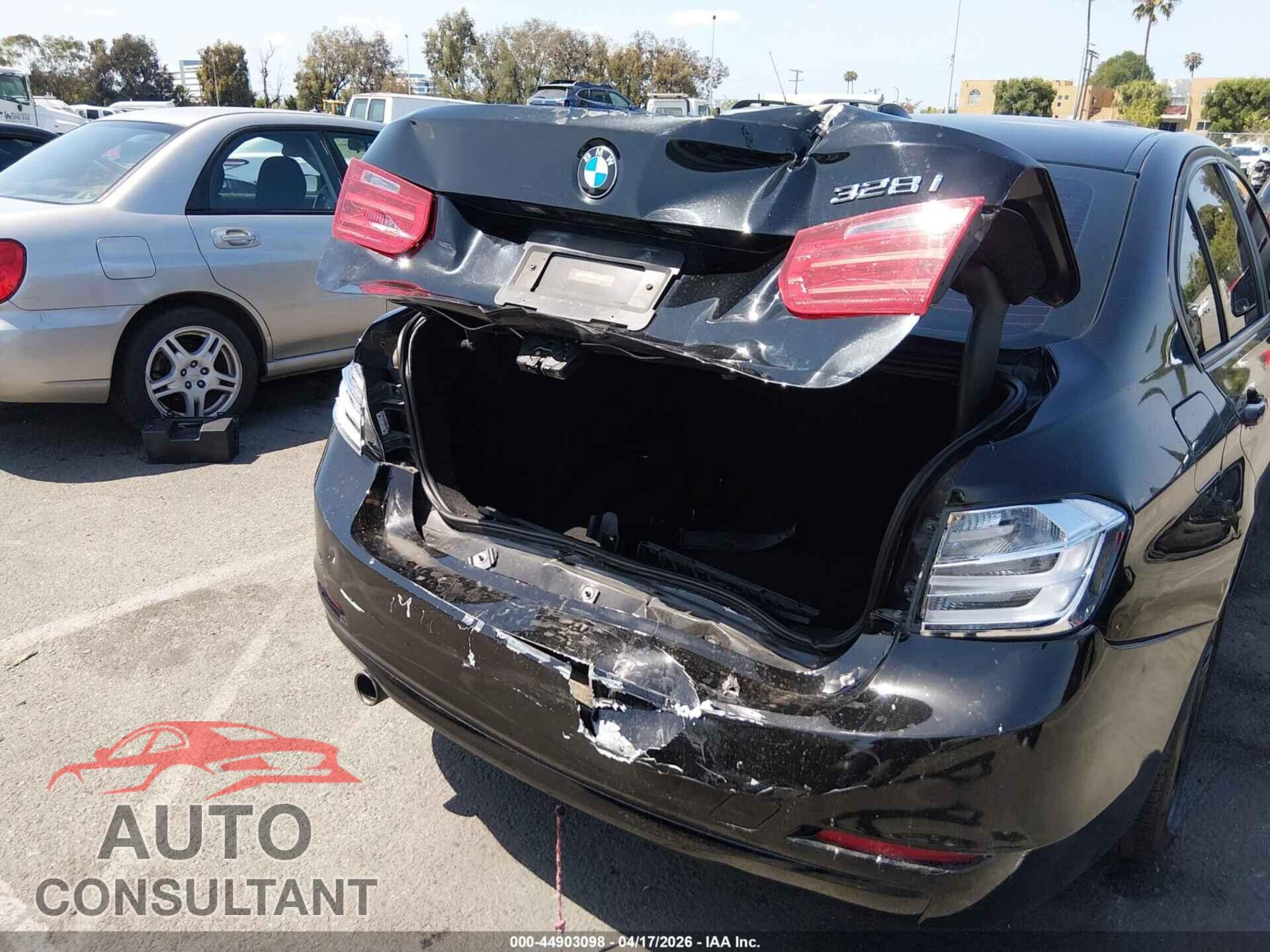BMW 320I 2014 - WBA3B1C58EK133408