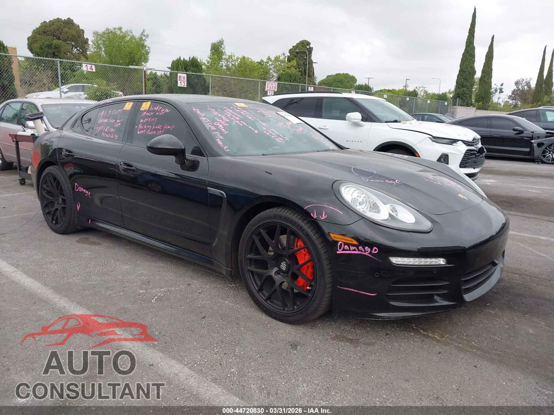 PORSCHE PANAMERA 2014 - WP0AA2A76EL010997