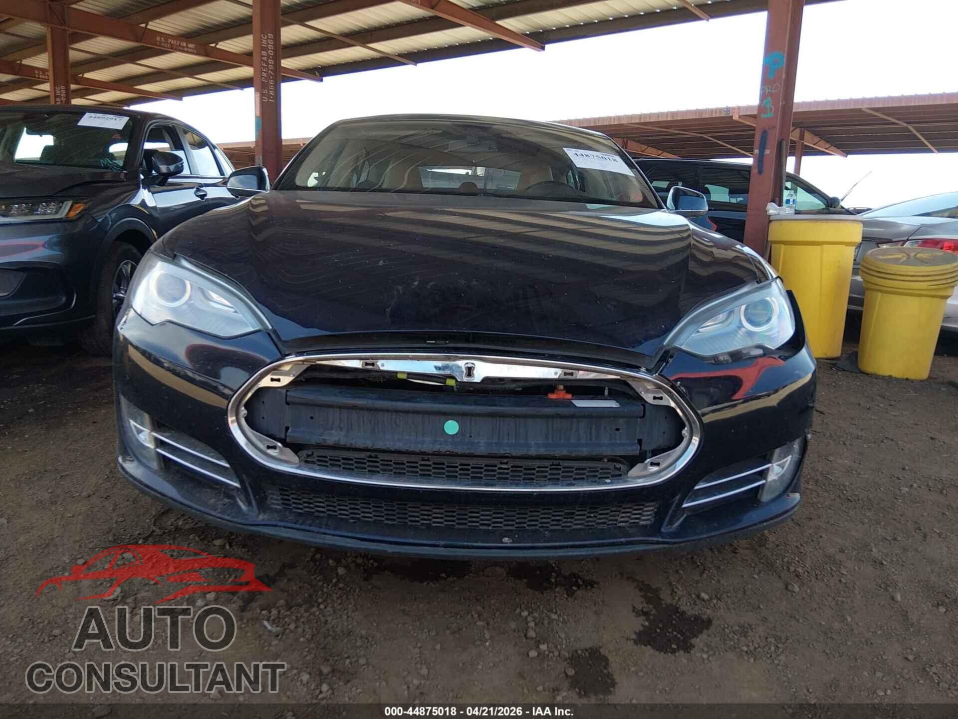 TESLA MODEL S 2013 - 5YJSA1CN3DFP26381