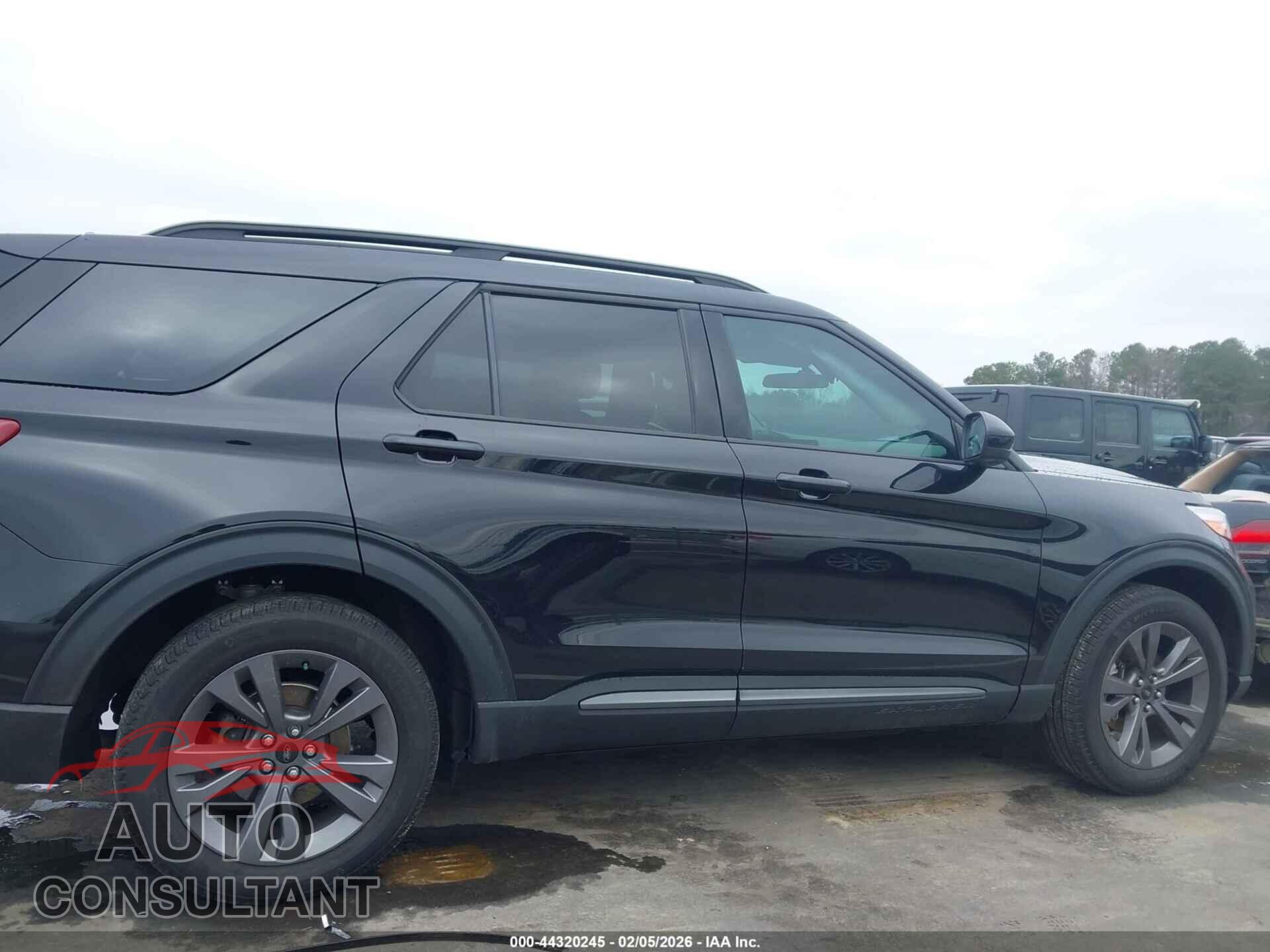 FORD EXPLORER 2023 - 1FMSK8DH2PGB30439