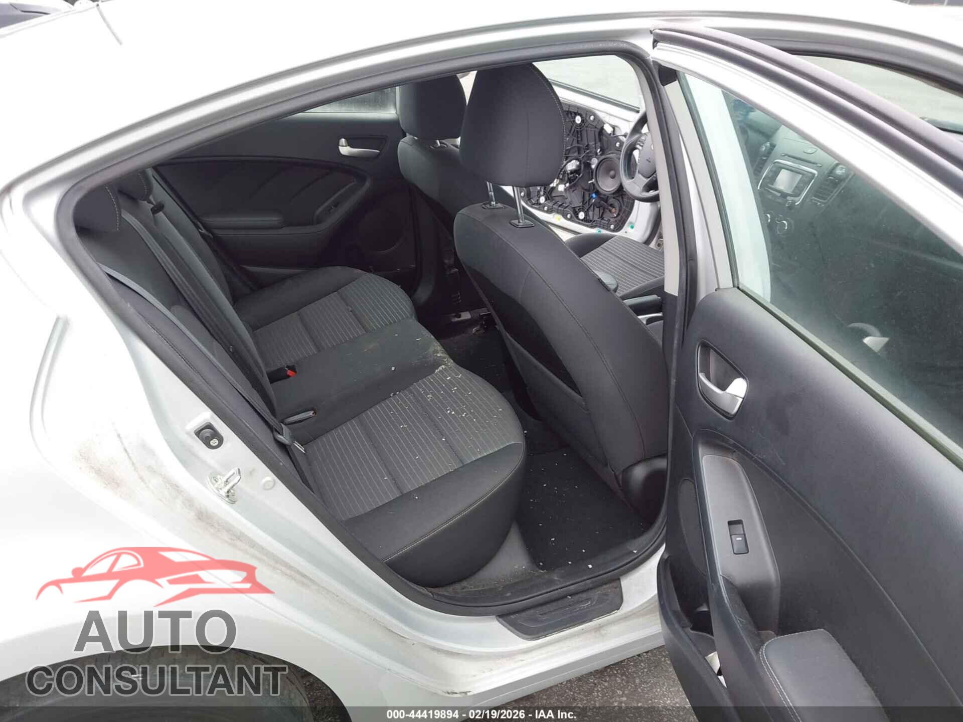 KIA FORTE 2017 - 3KPFL4A74HE160227