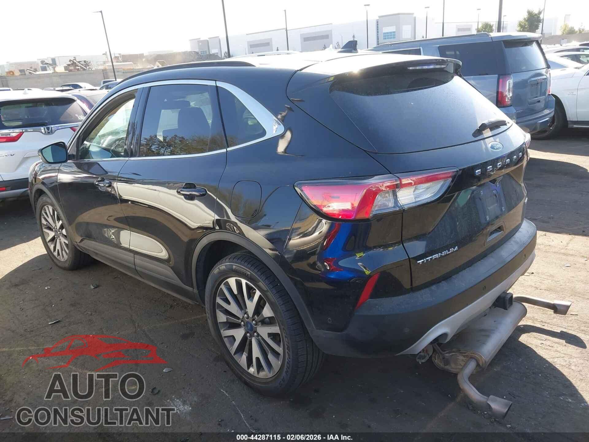 FORD ESCAPE 2020 - 1FMCU9J92LUA11450