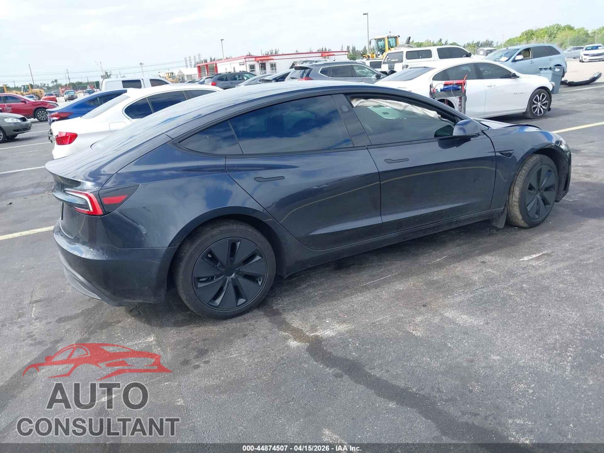 TESLA MODEL 3 2026 - 5YJ3E1EAXTF128046