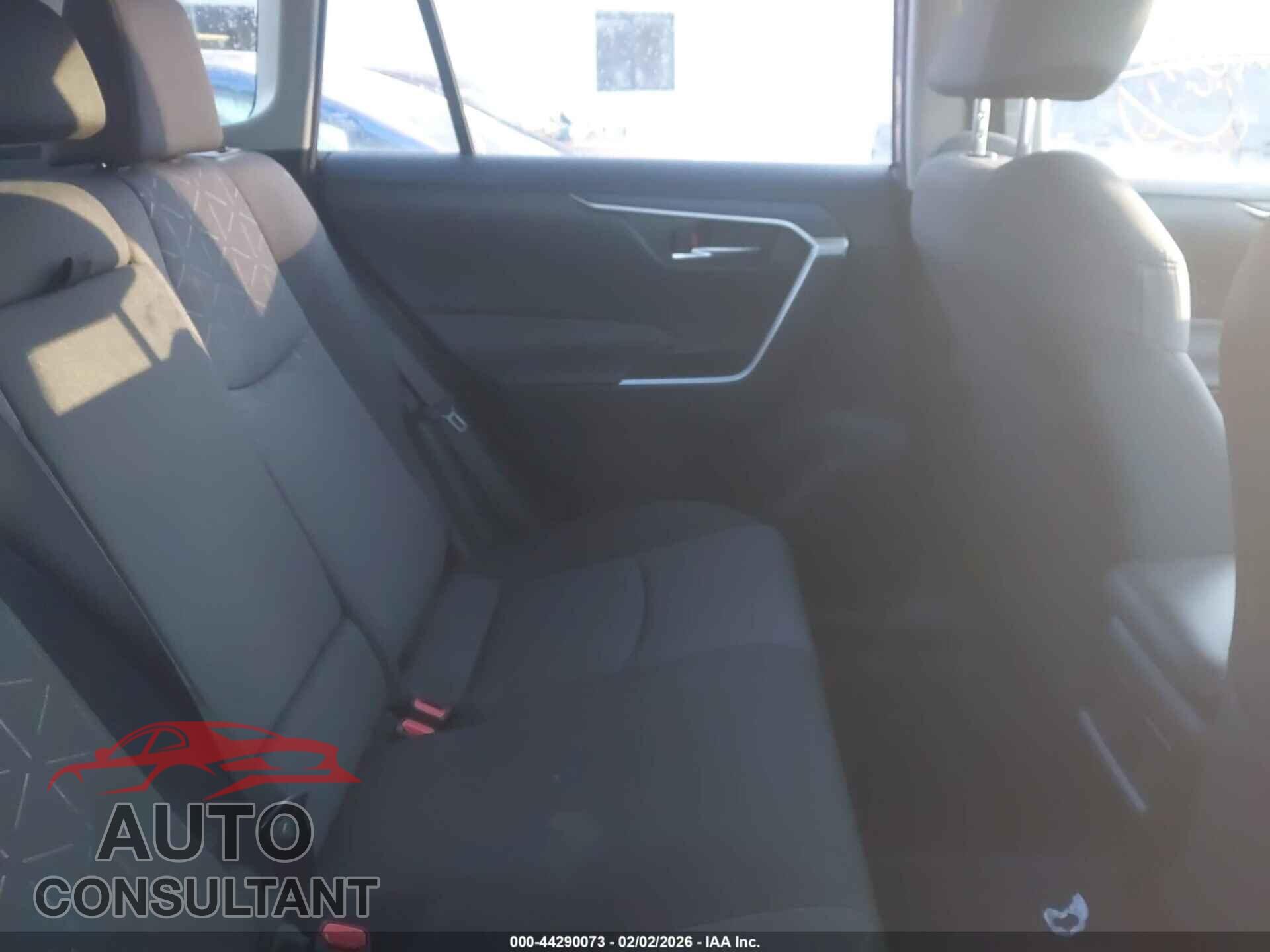 TOYOTA RAV4 2019 - JTMP1RFV4KD039981