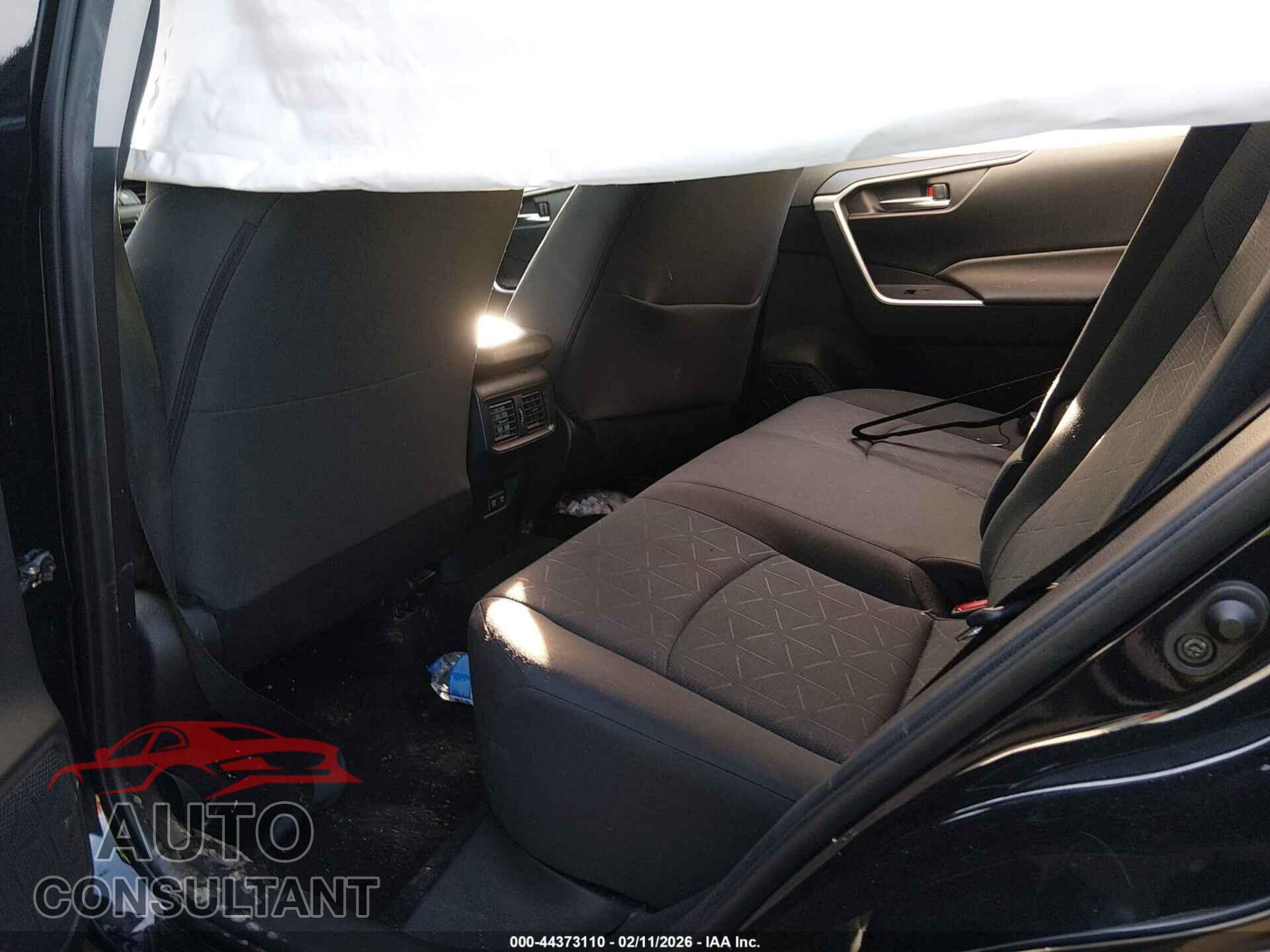 TOYOTA RAV4 2019 - JTMP1RFV3KD014280
