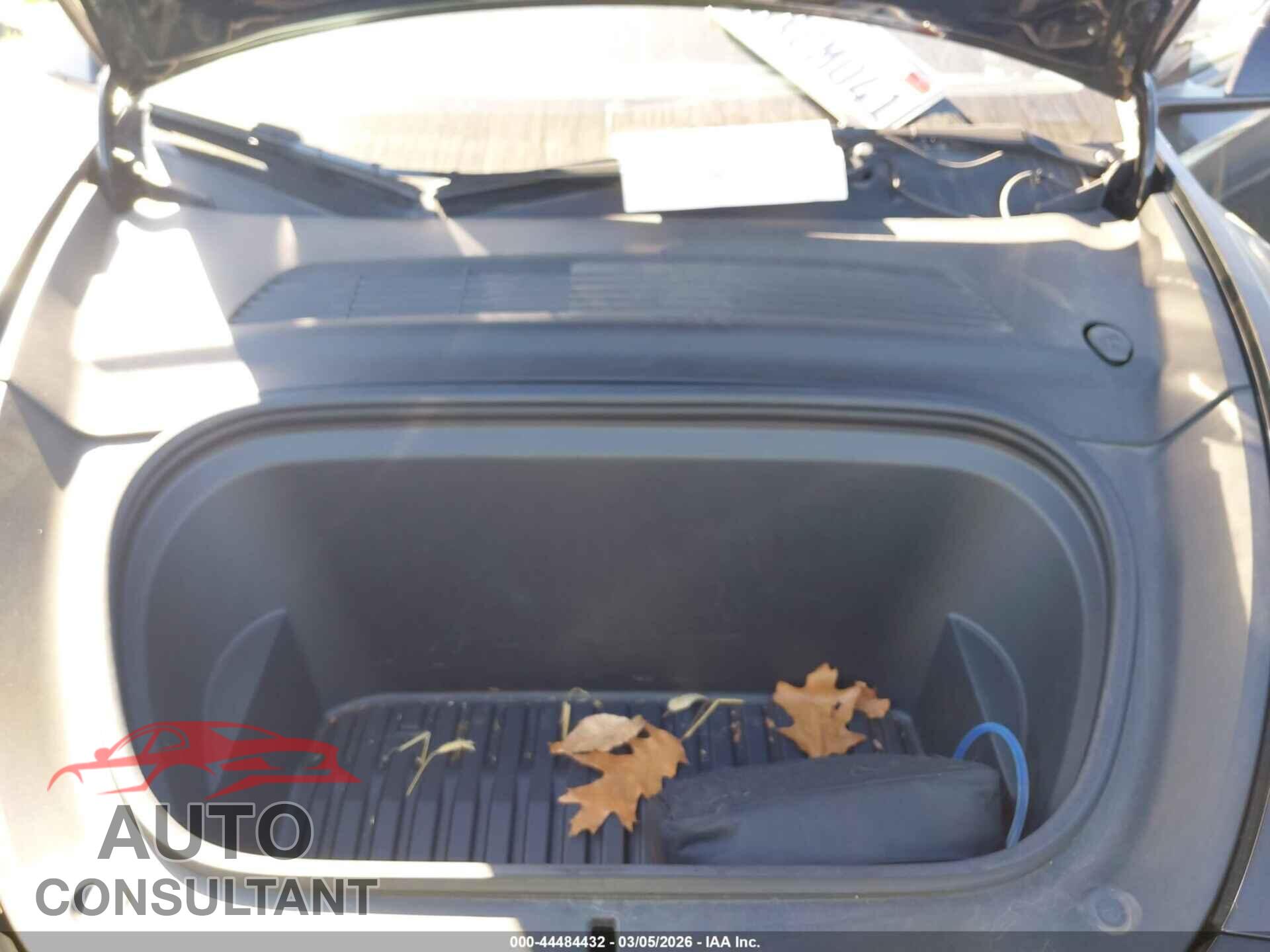 TESLA MODEL Y 2021 - 5YJYGDEE2MF216935
