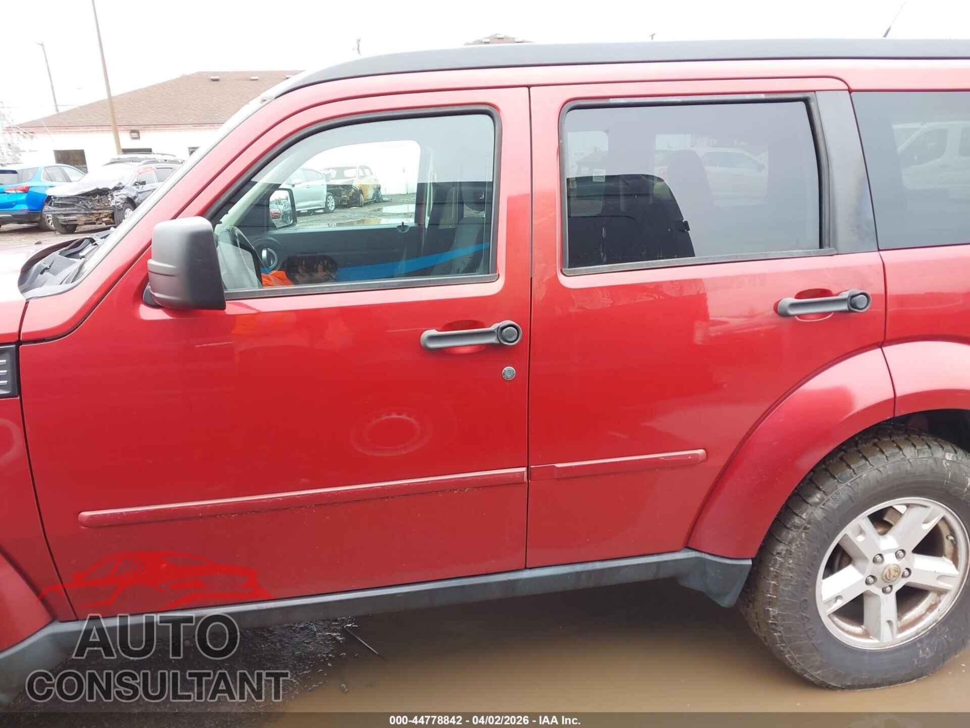 DODGE NITRO 2011 - 1D4PU4GX0BW529352