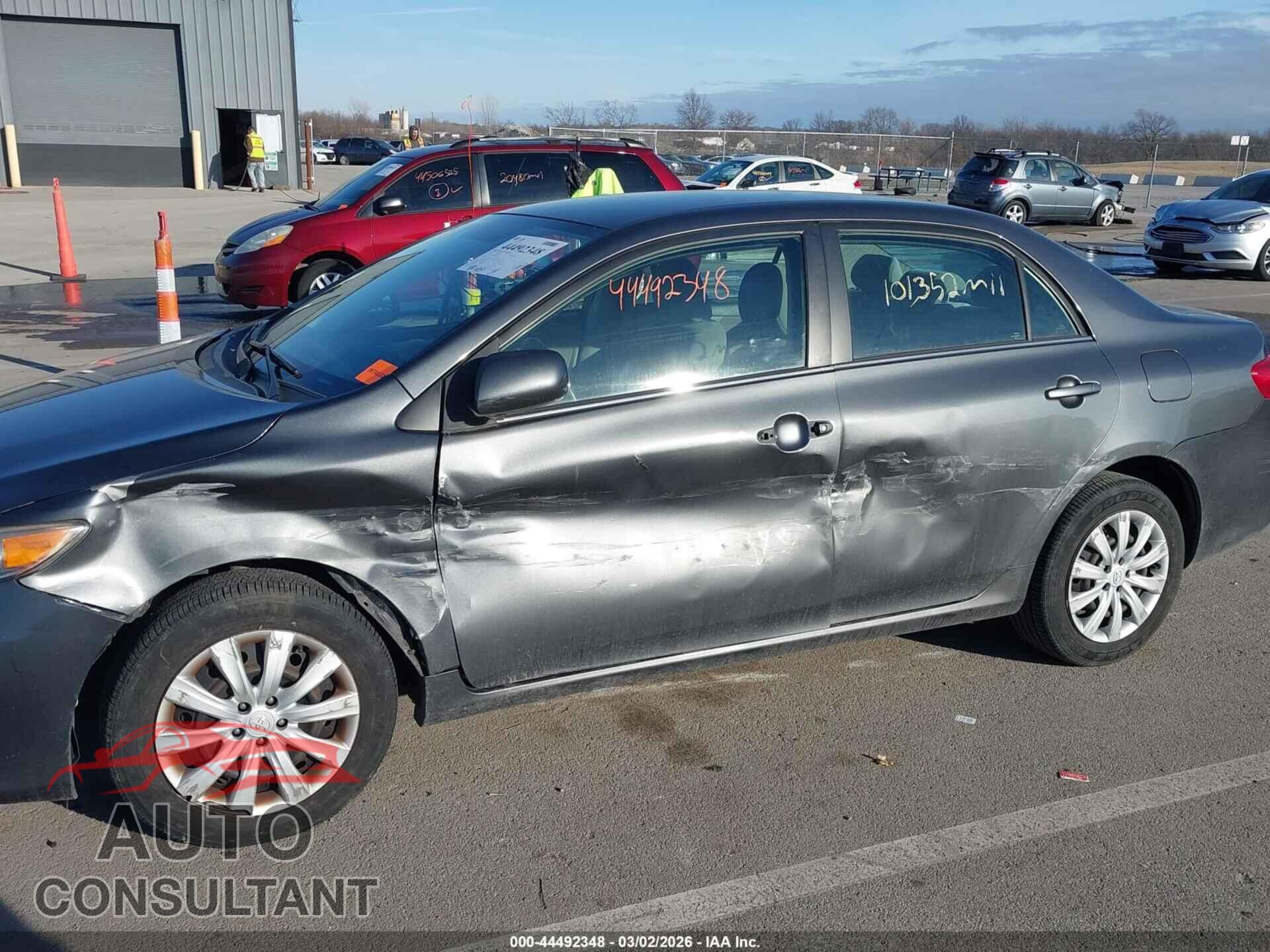 TOYOTA COROLLA 2013 - 2T1BU4EE2DC938974