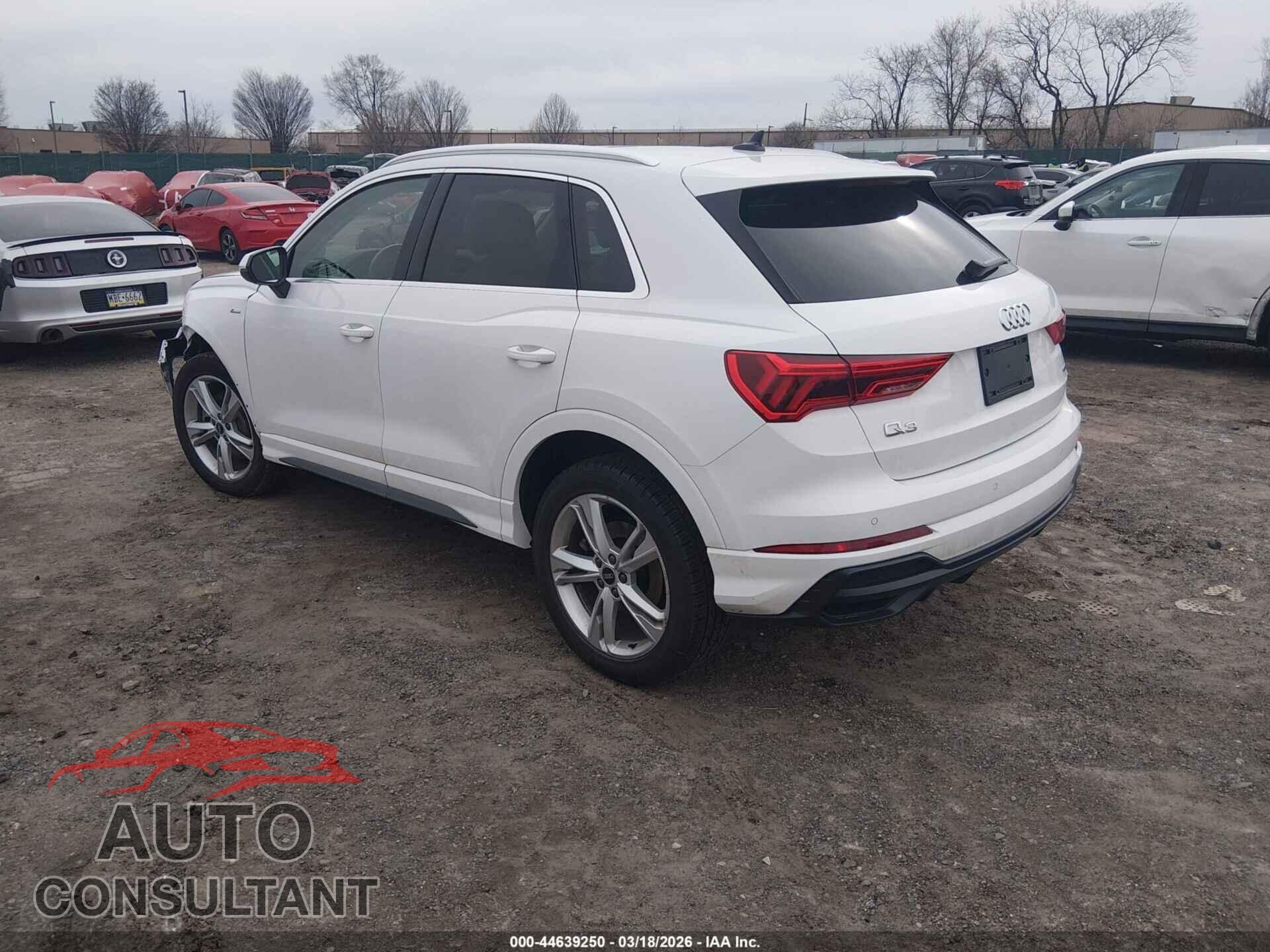 AUDI Q3 2022 - WA1DECF32N1131304