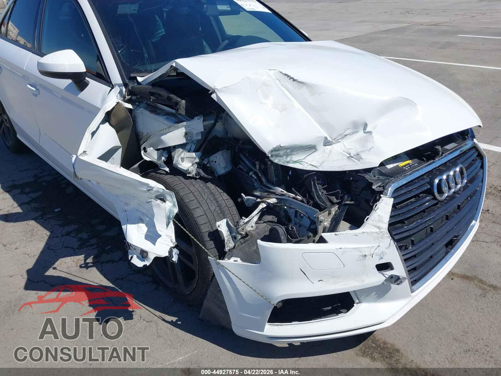 AUDI A3 2018 - WAUAUGFF8J1040588