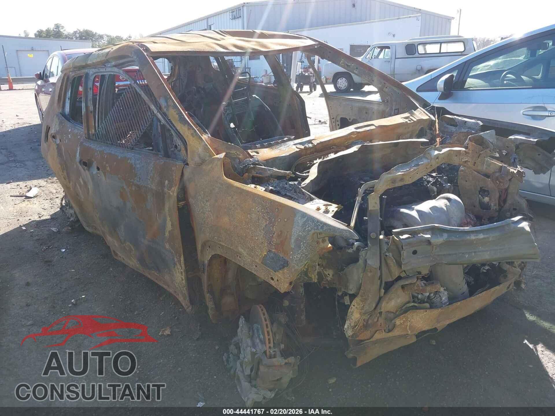 JEEP COMPASS 2020 - 3C4NJDDB8LT203487