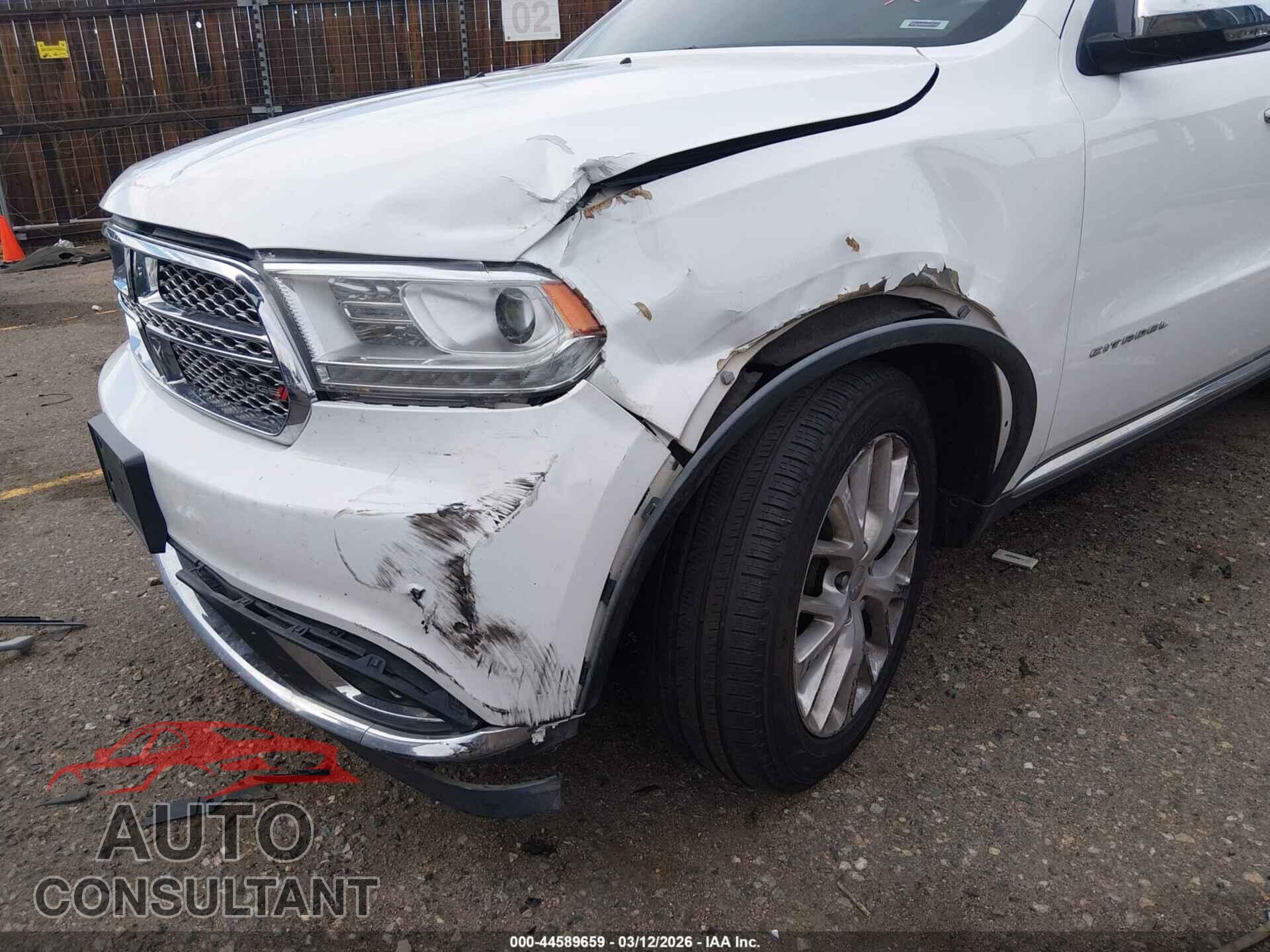 DODGE DURANGO 2015 - 1C4SDJET9FC202994