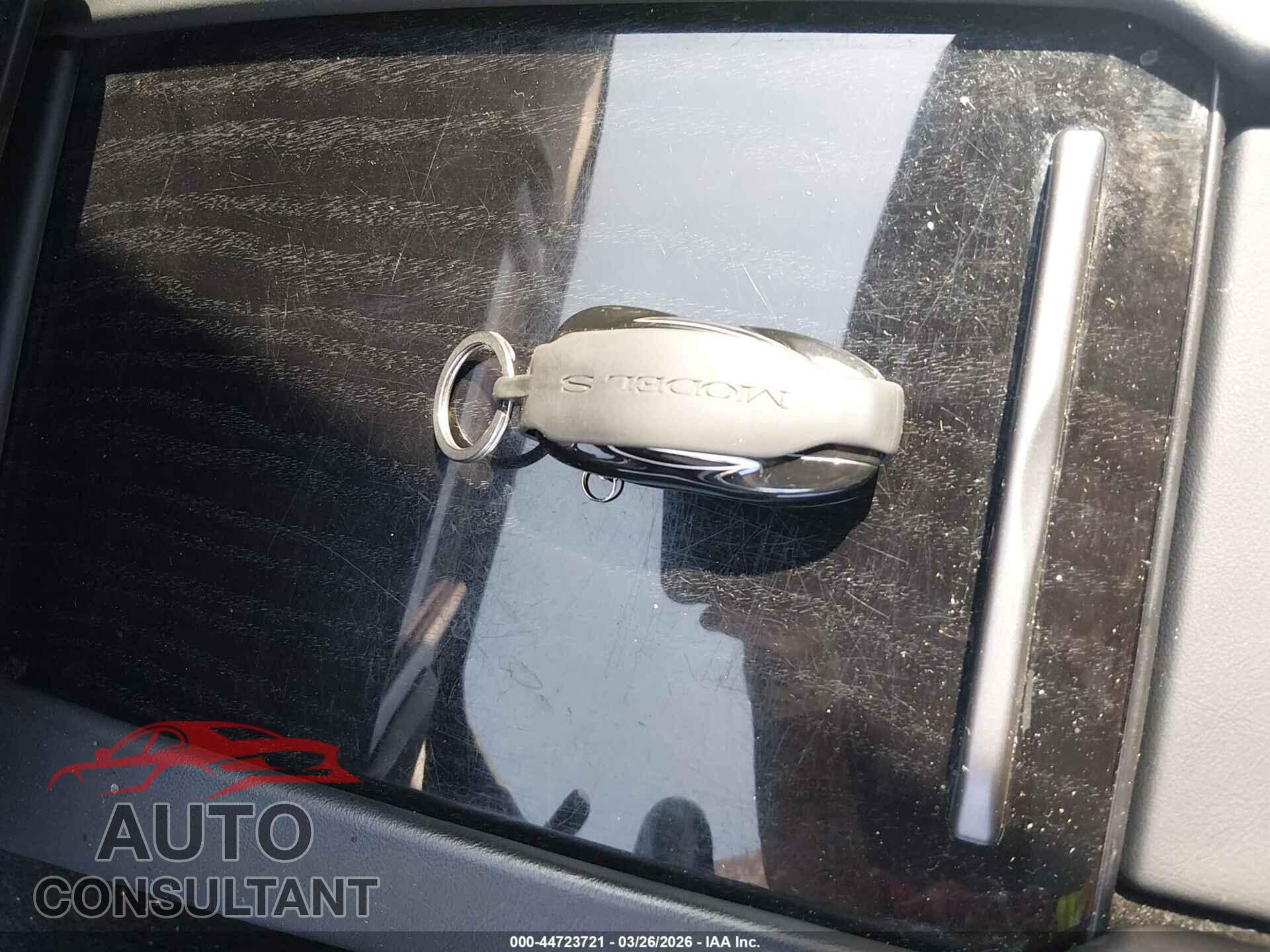 TESLA MODEL S 2020 - 5YJSA1E28LF413246