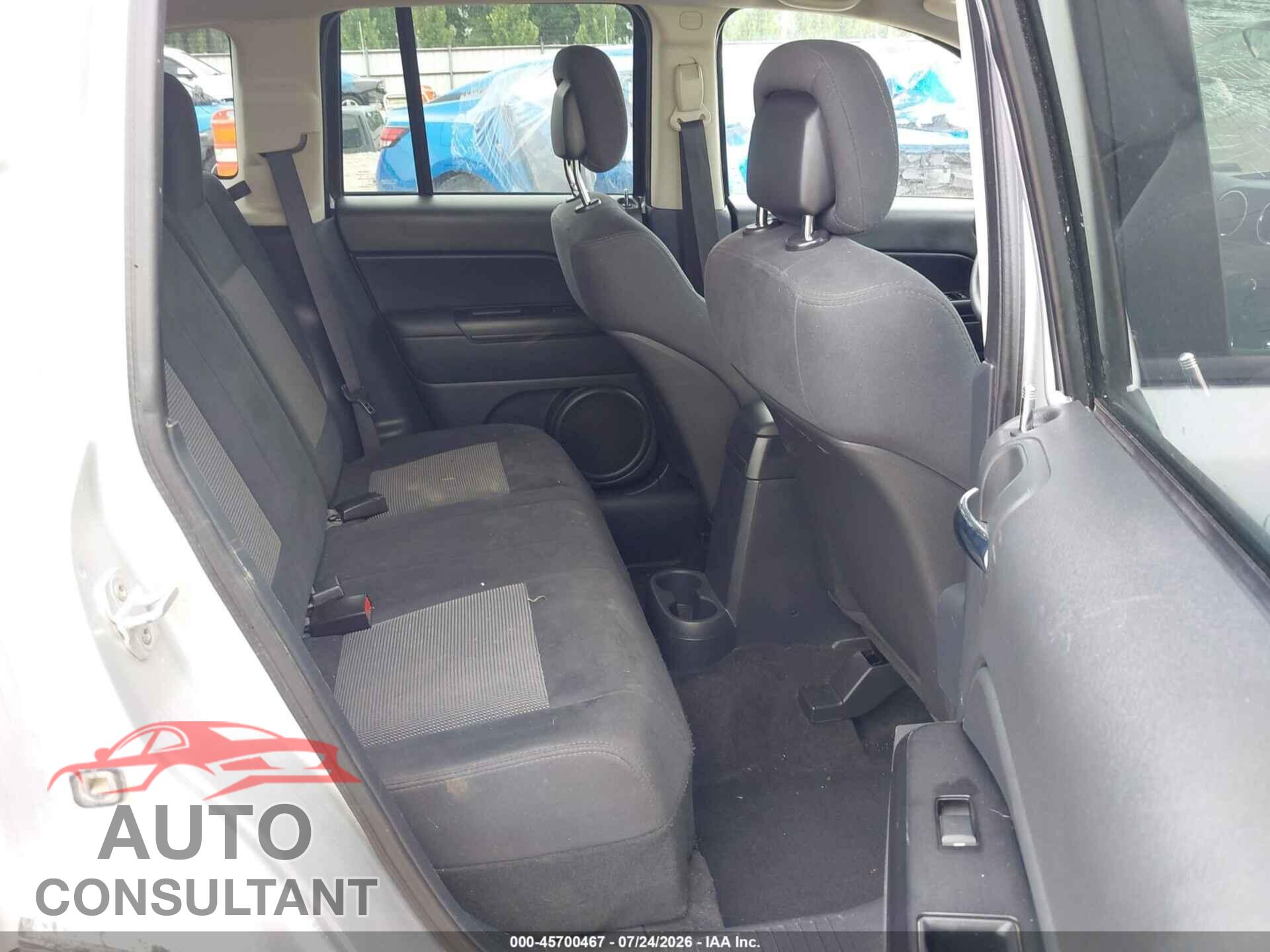 JEEP COMPASS 2011 - 1J4NF1FB5BD248396
