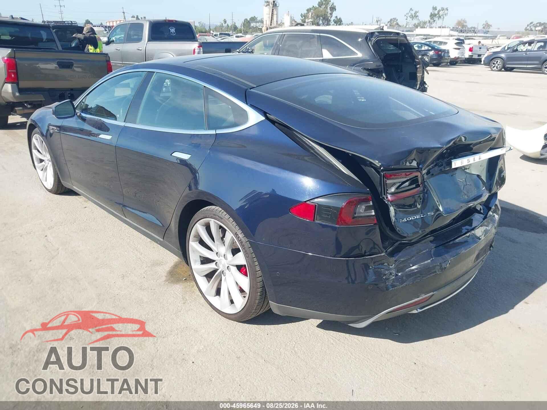 TESLA MODEL S 2015 - 5YJSA1H43FF084246