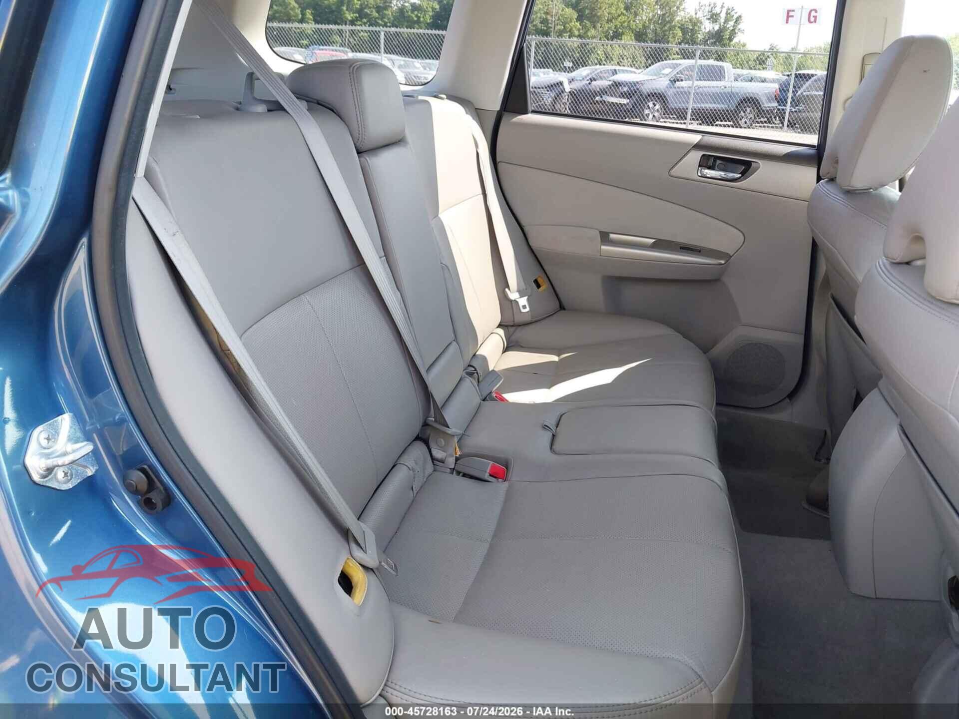 SUBARU FORESTER 2009 - JF2SH64689H774595