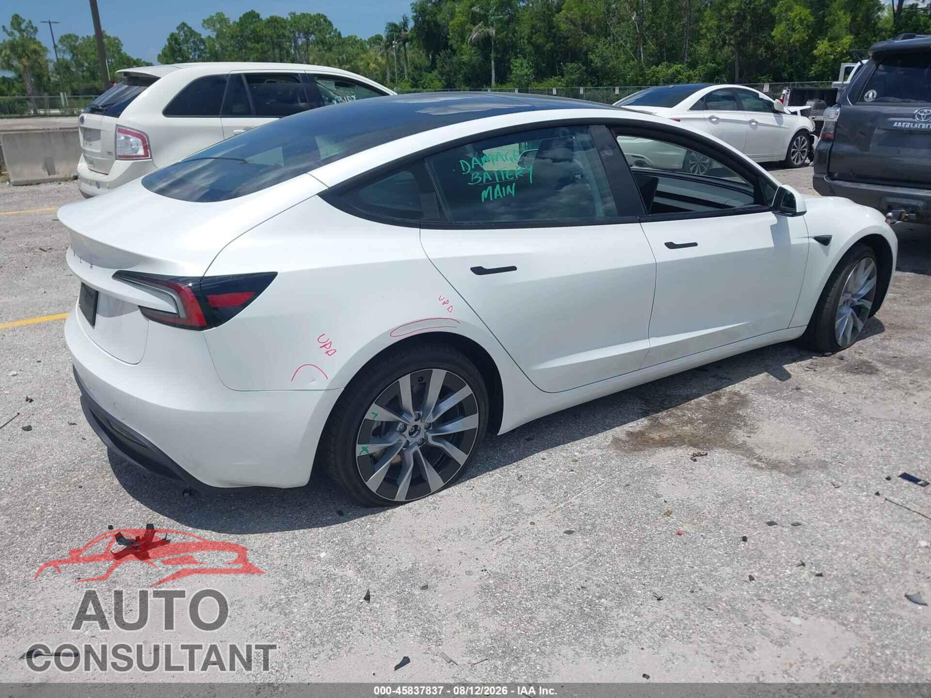 TESLA MODEL 3 2025 - 5YJ3E1EA5SF076730