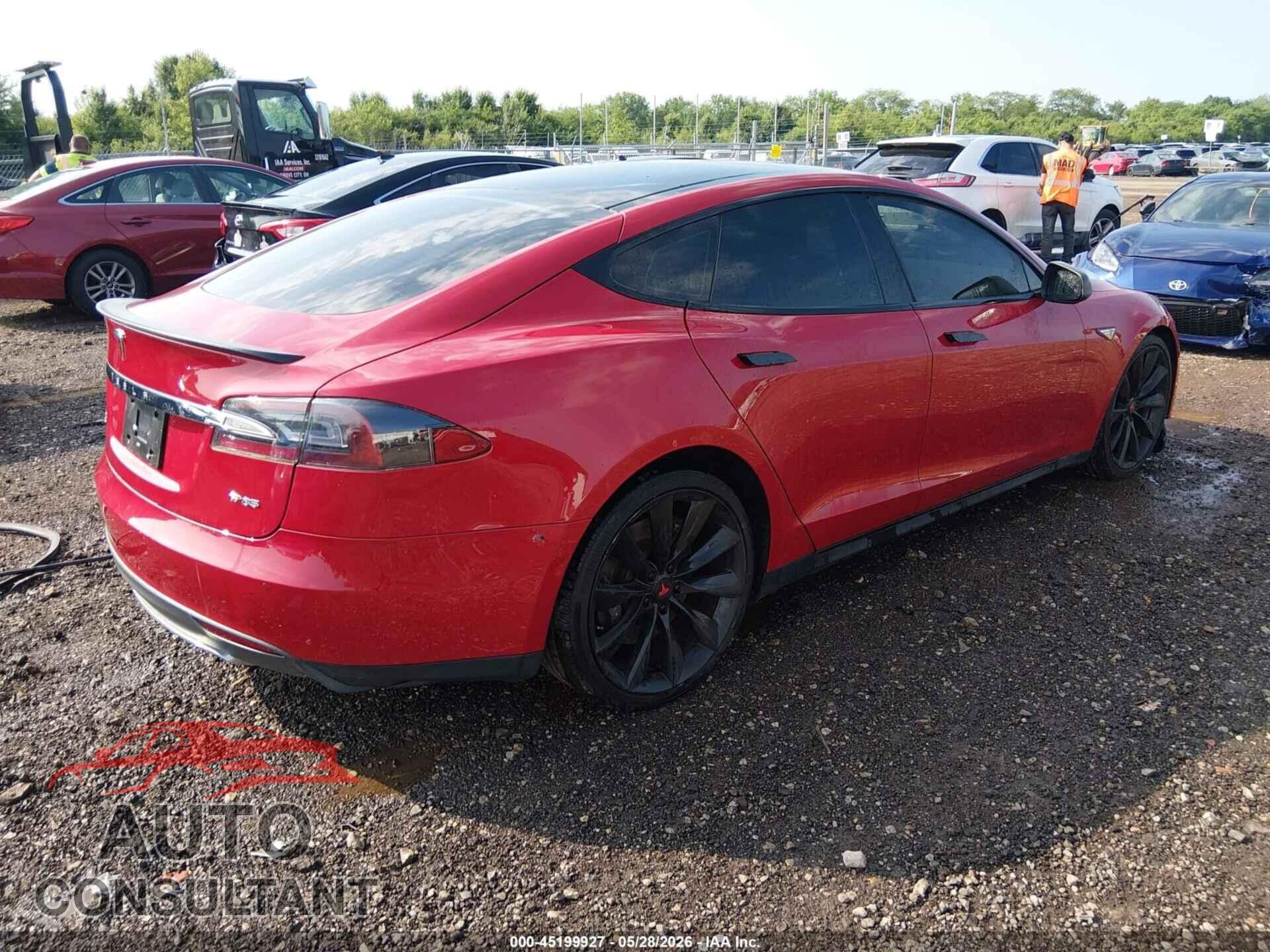 TESLA MODEL S 2013 - 5YJSA1DP4DFP24087