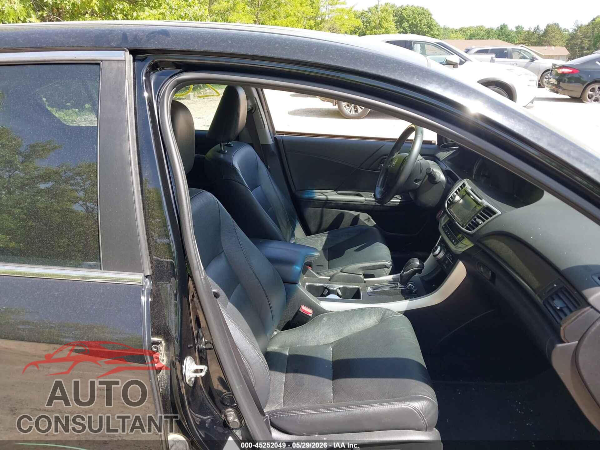 HONDA ACCORD 2013 - 1HGCR2F82DA066496