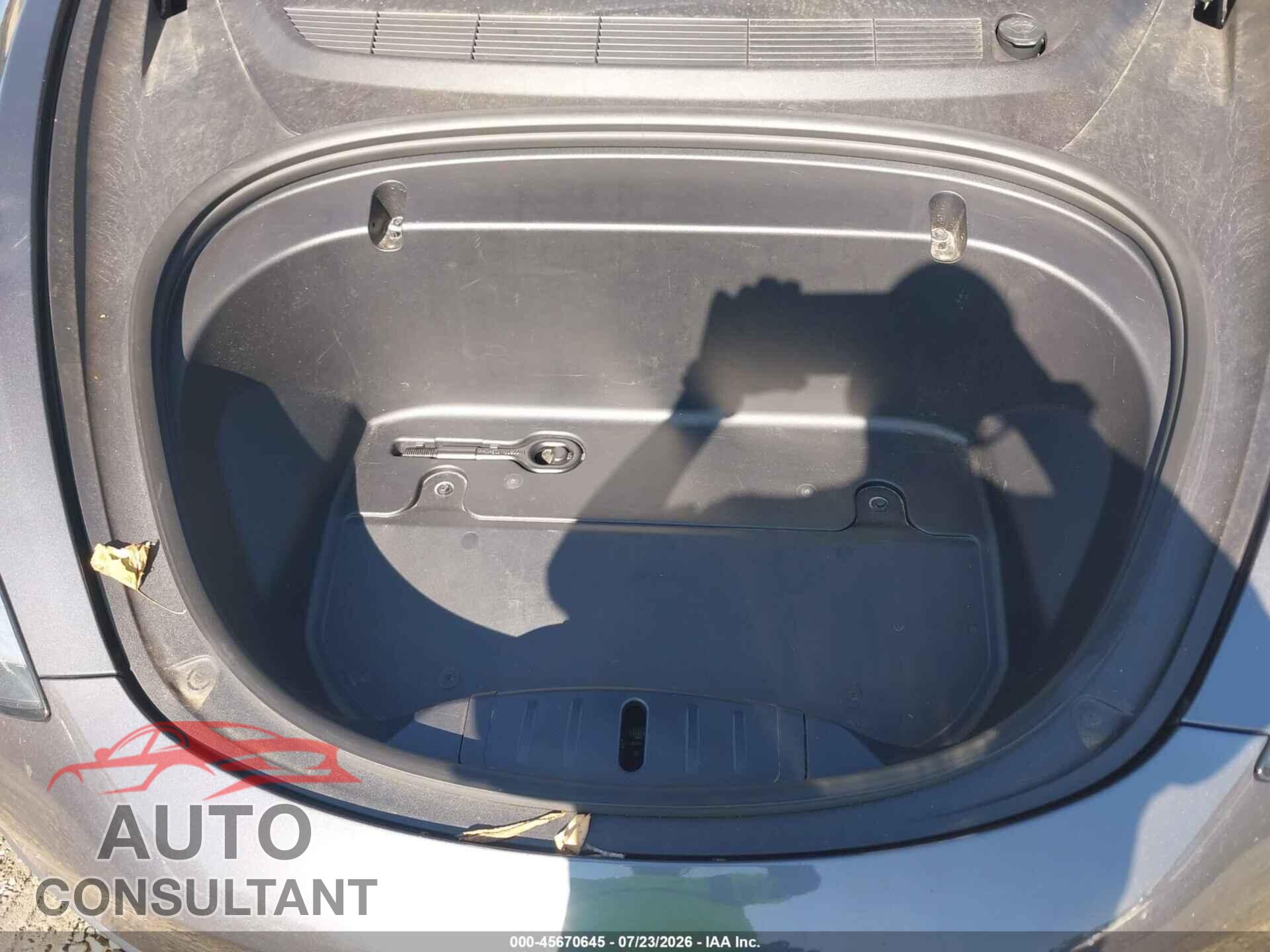 TESLA MODEL 3 2020 - 5YJ3E1EAXLF736732