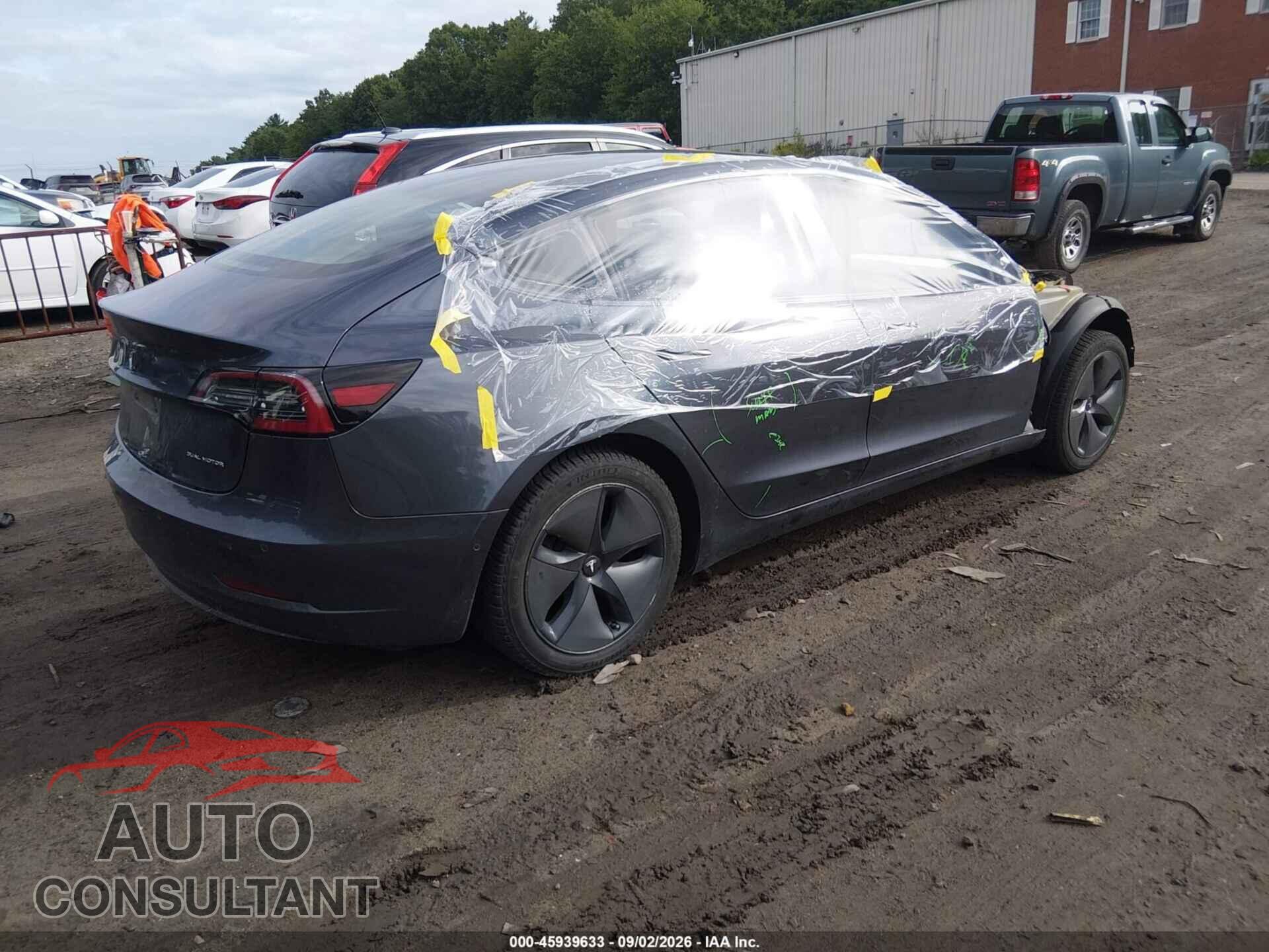 TESLA MODEL 3 2020 - 5YJ3E1EB0LF663945