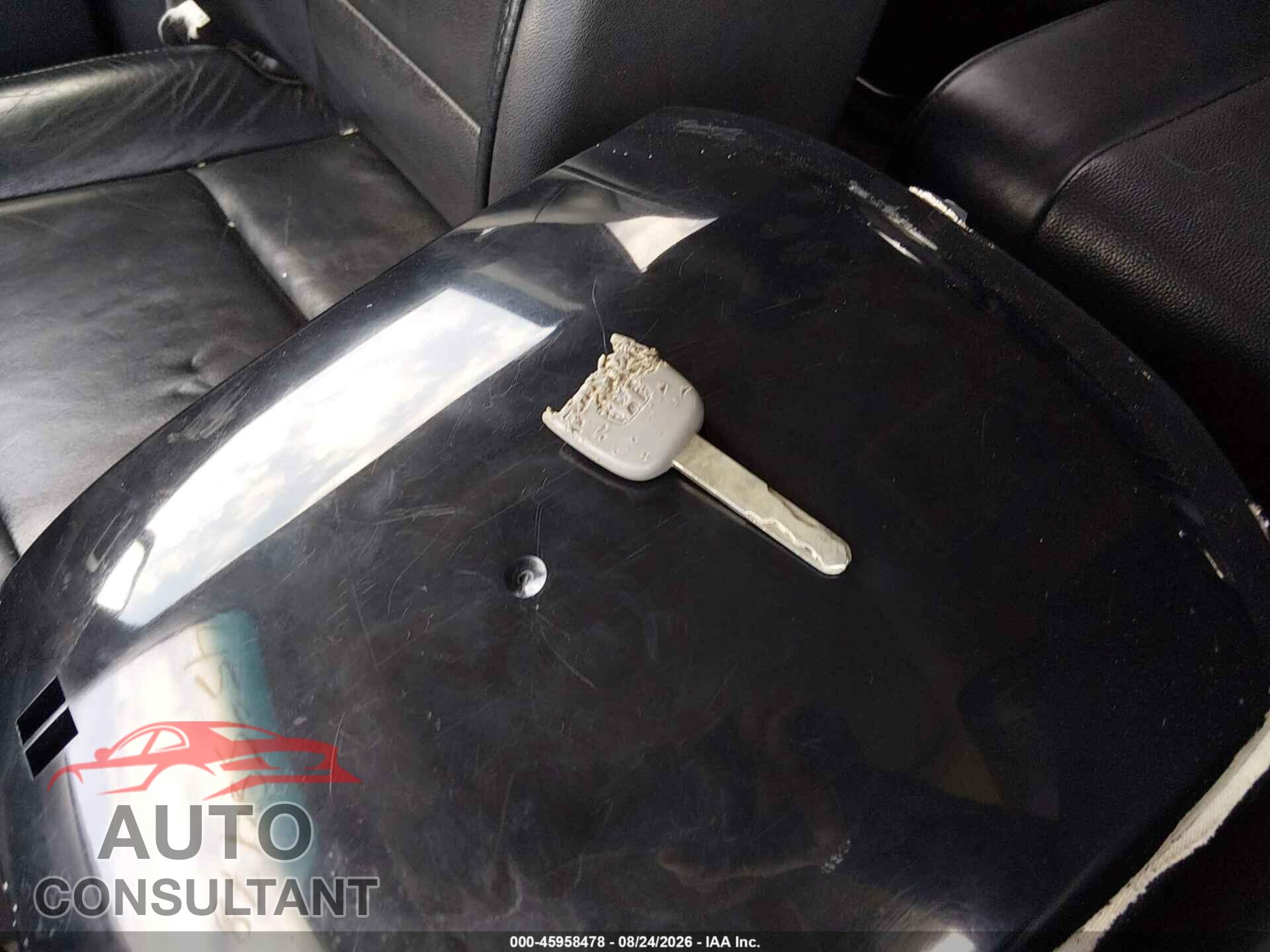 HONDA PILOT 2011 - 5FNYF3H96BB042571