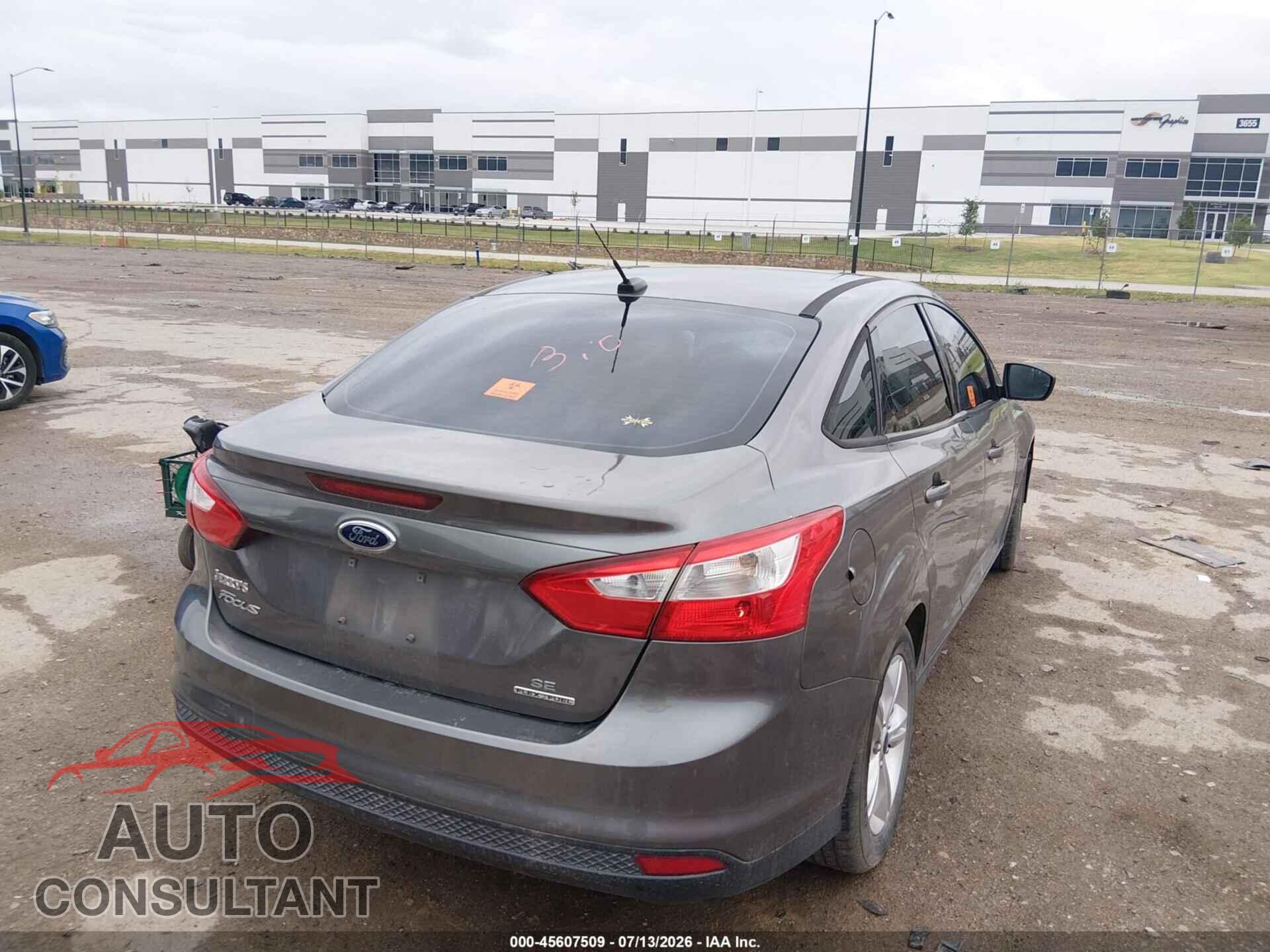 FORD FOCUS 2014 - 1FADP3F23EL266258
