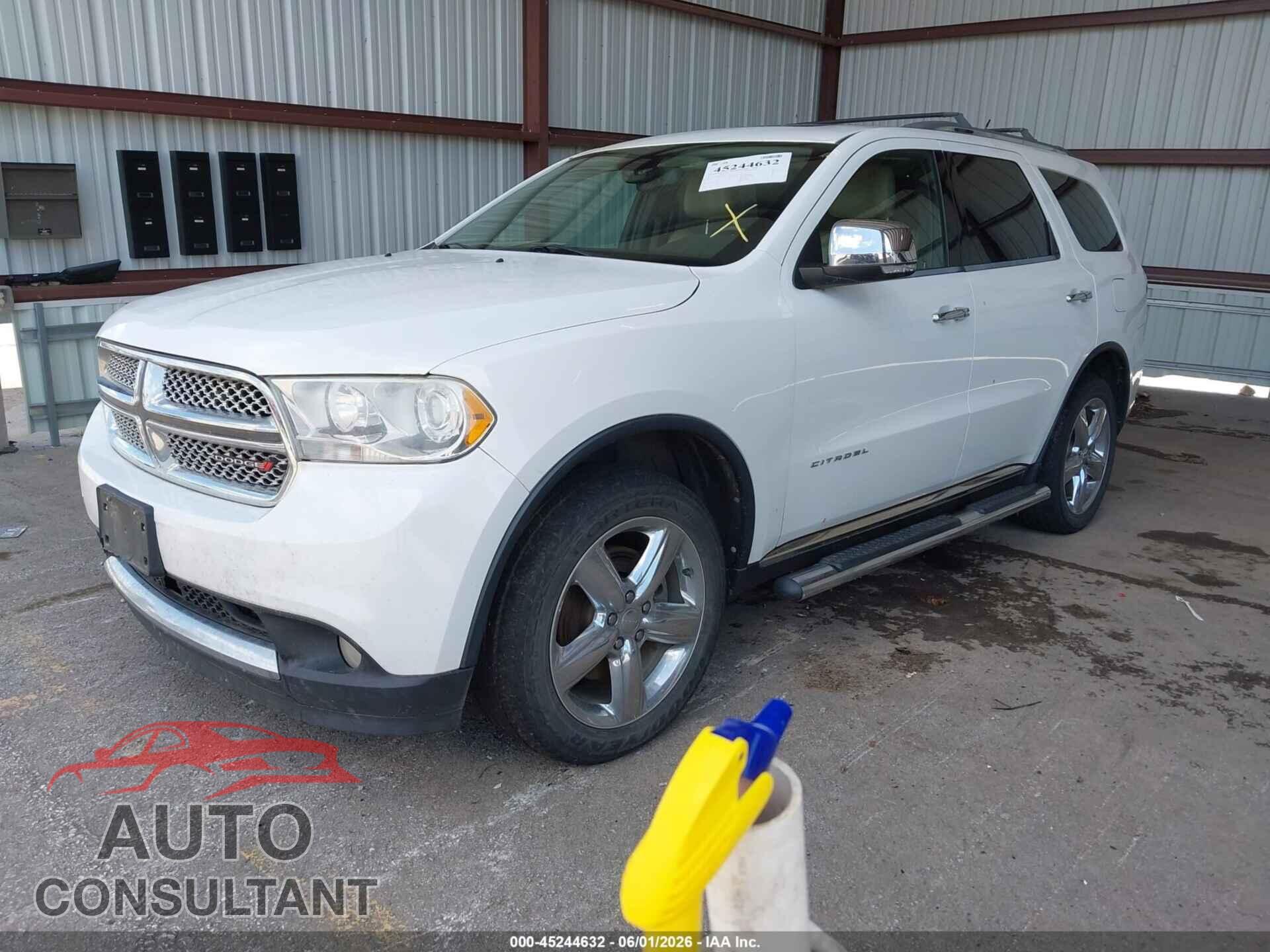 DODGE DURANGO 2013 - 1C4RDJEG5DC557059