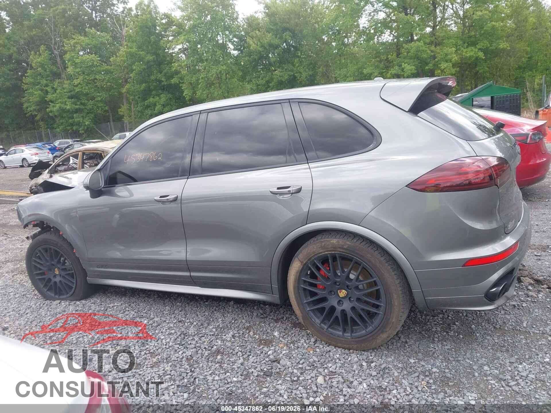 PORSCHE CAYENNE 2016 - WP1AD2A25GLA77538