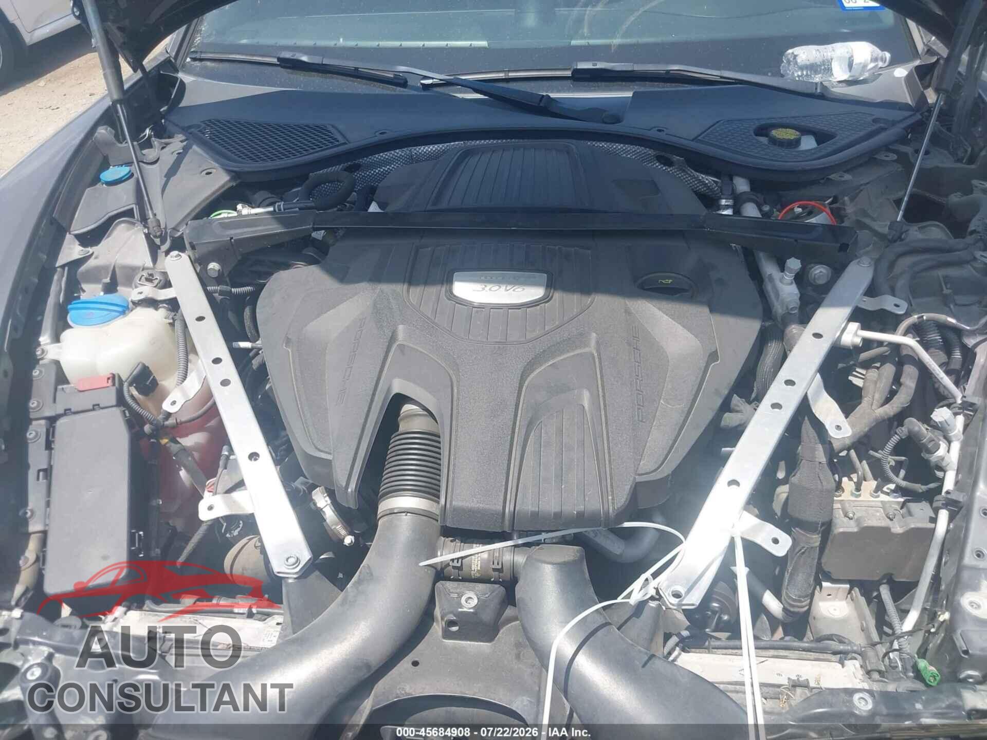 PORSCHE PANAMERA 2017 - WP0AA2A72HL102404