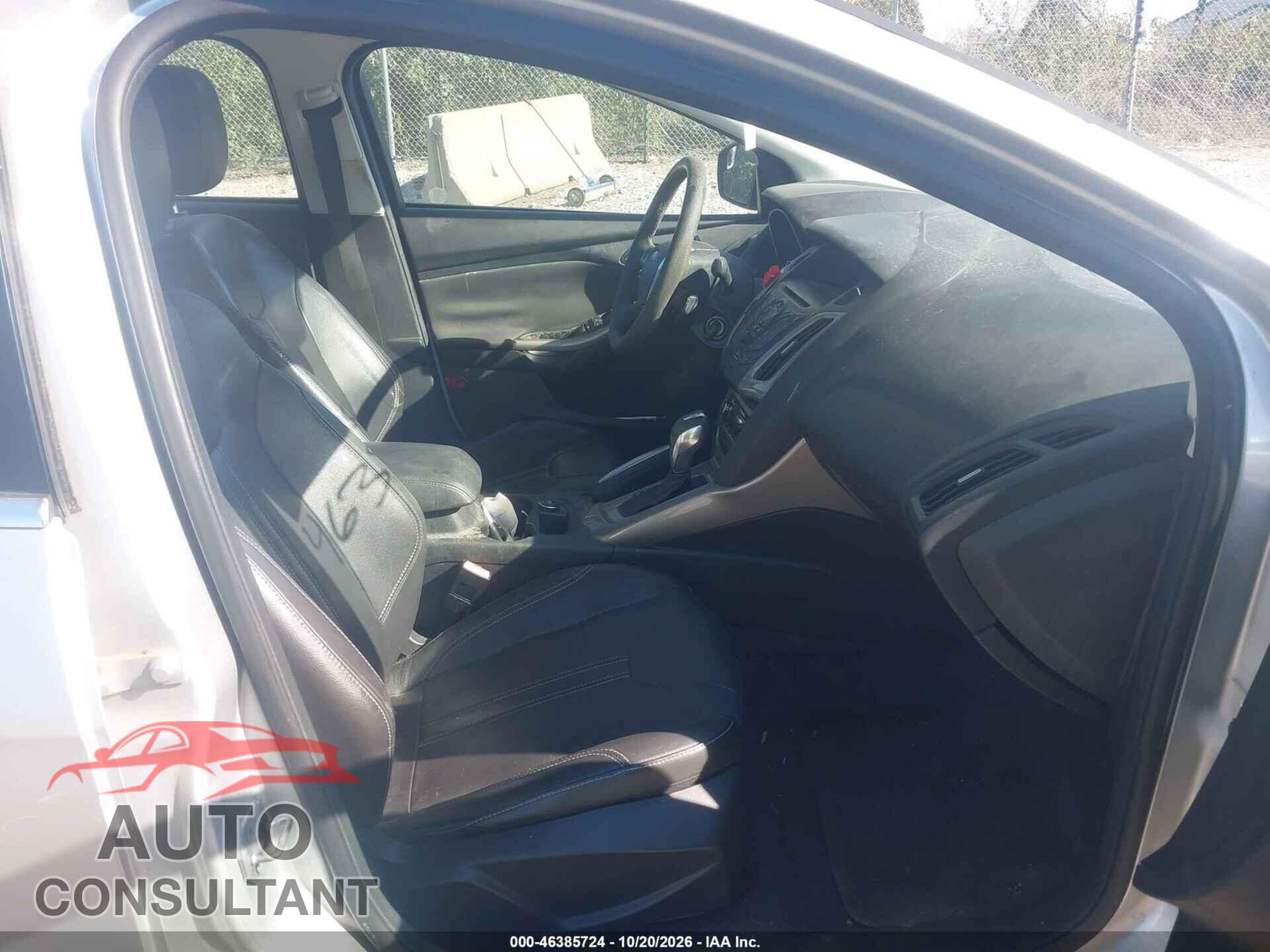 FORD FOCUS 2012 - 1FAHP3H28CL200722
