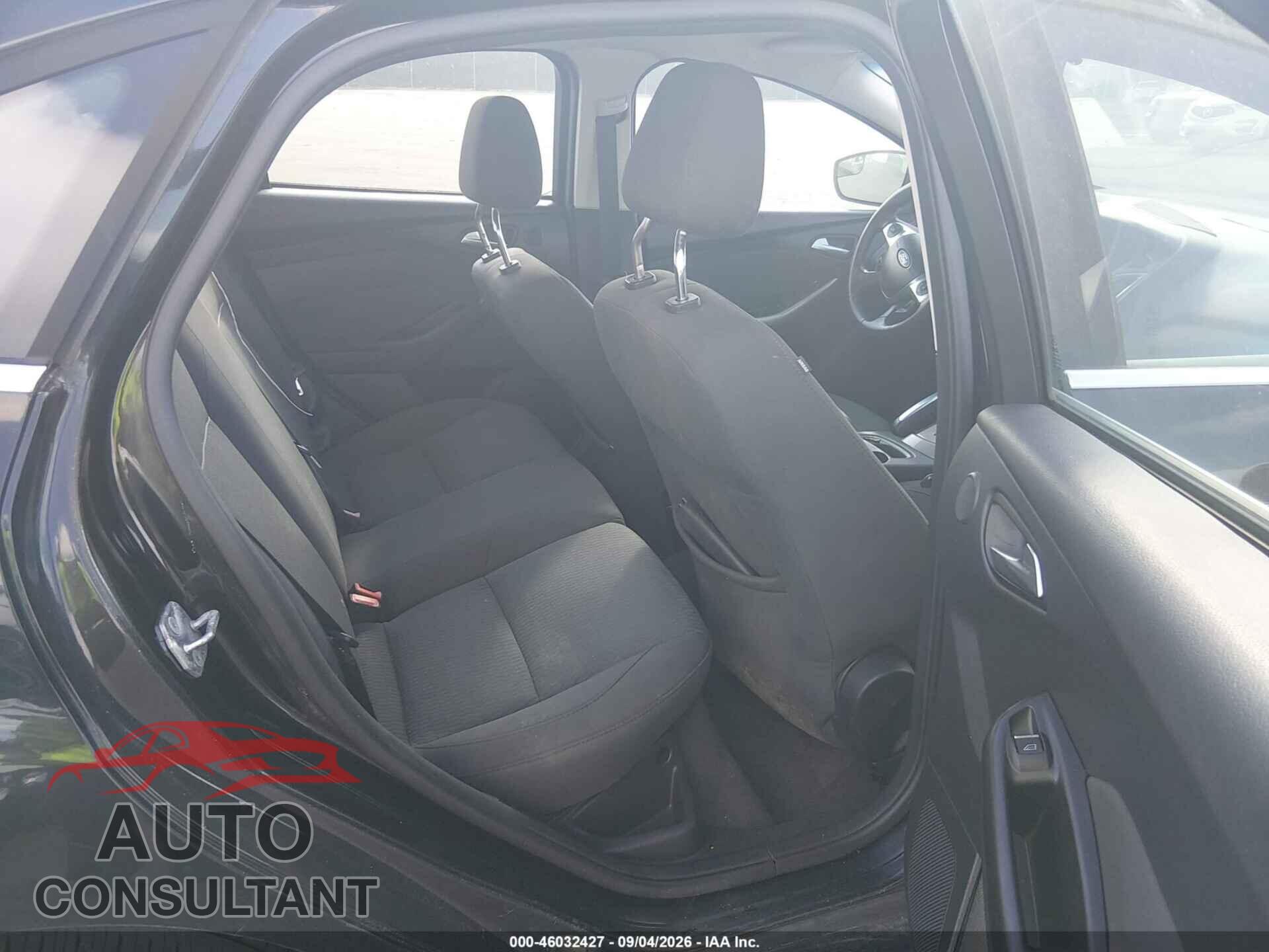 FORD FOCUS 2012 - 1FAHP3H23CL297599