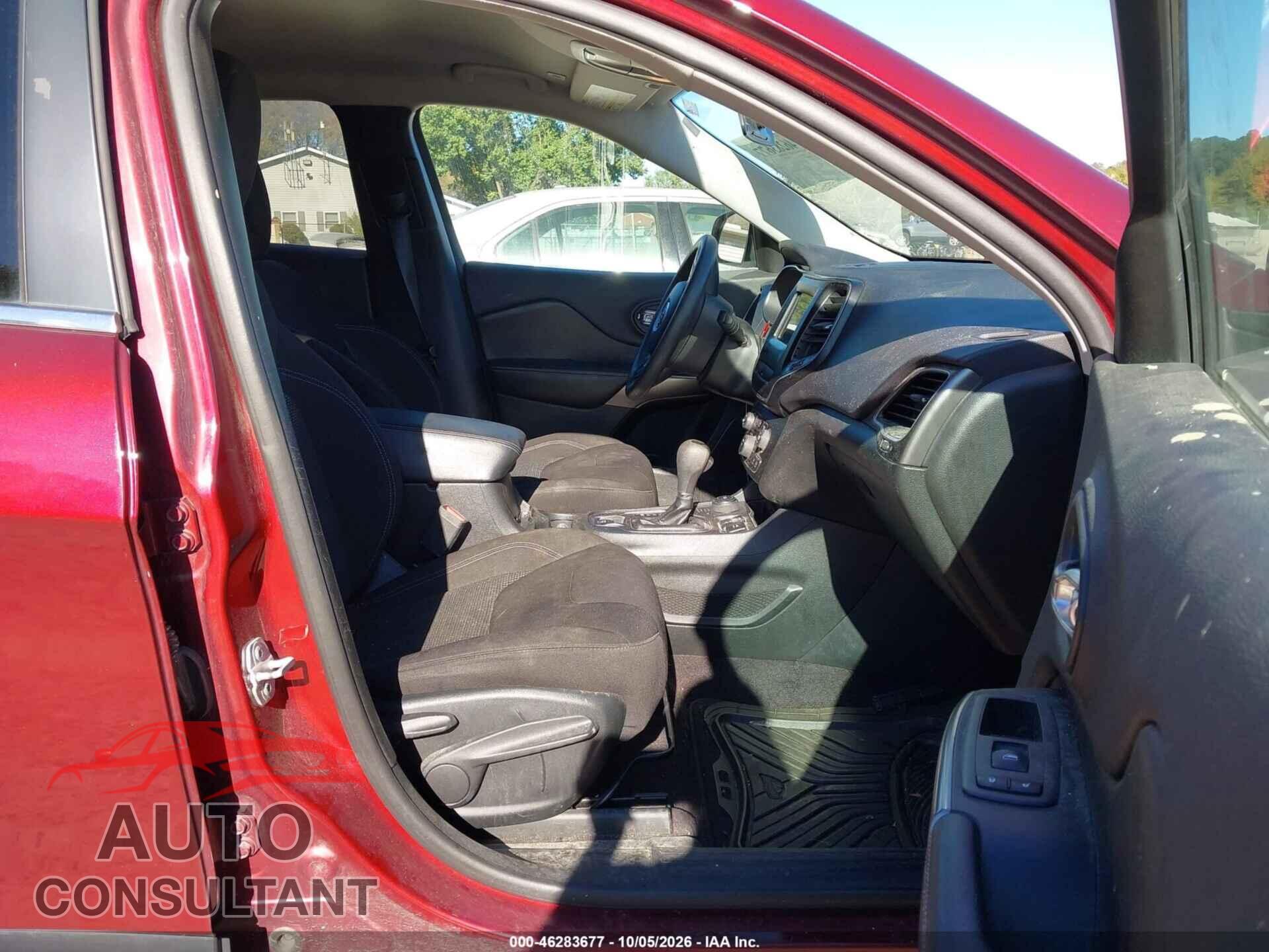 JEEP CHEROKEE 2019 - 1C4PJMCB8KD257337