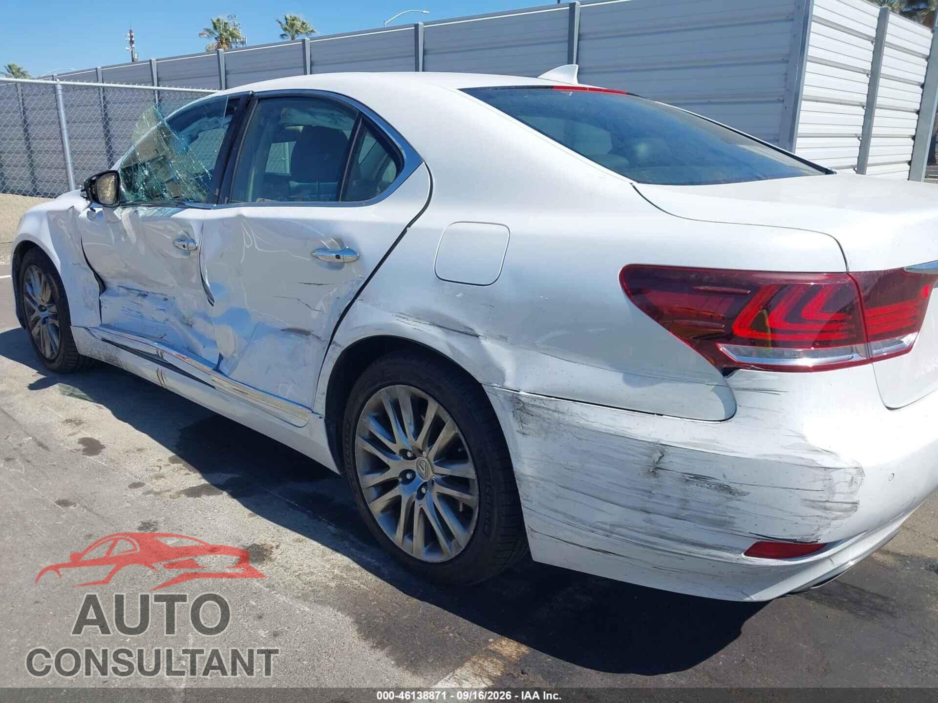 LEXUS LS 460 2017 - JTHBL5EFXH5145215