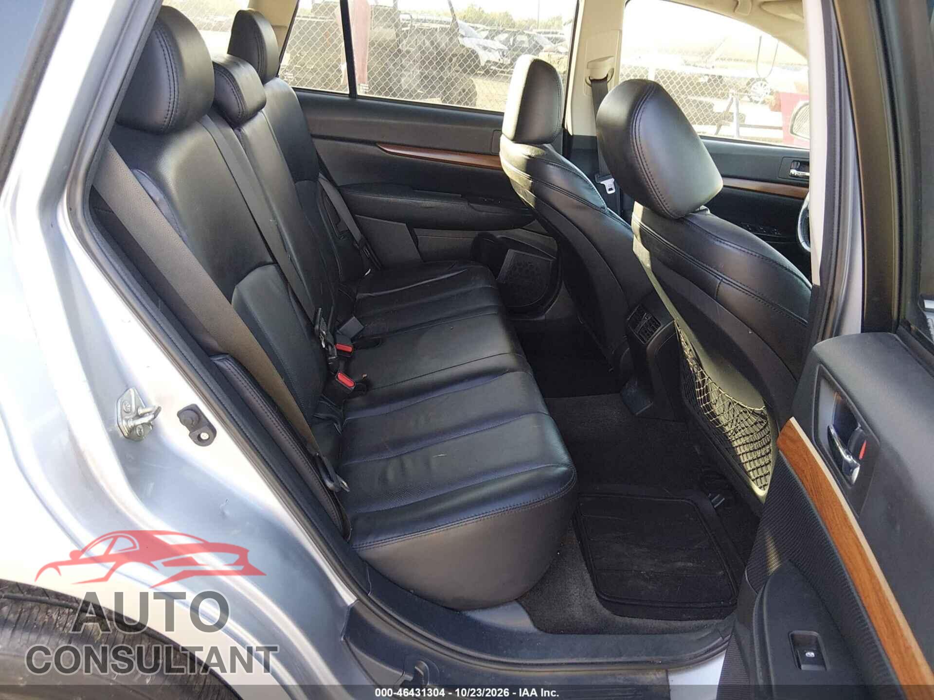 SUBARU OUTBACK 2014 - 4S4BRCLC3E3262182