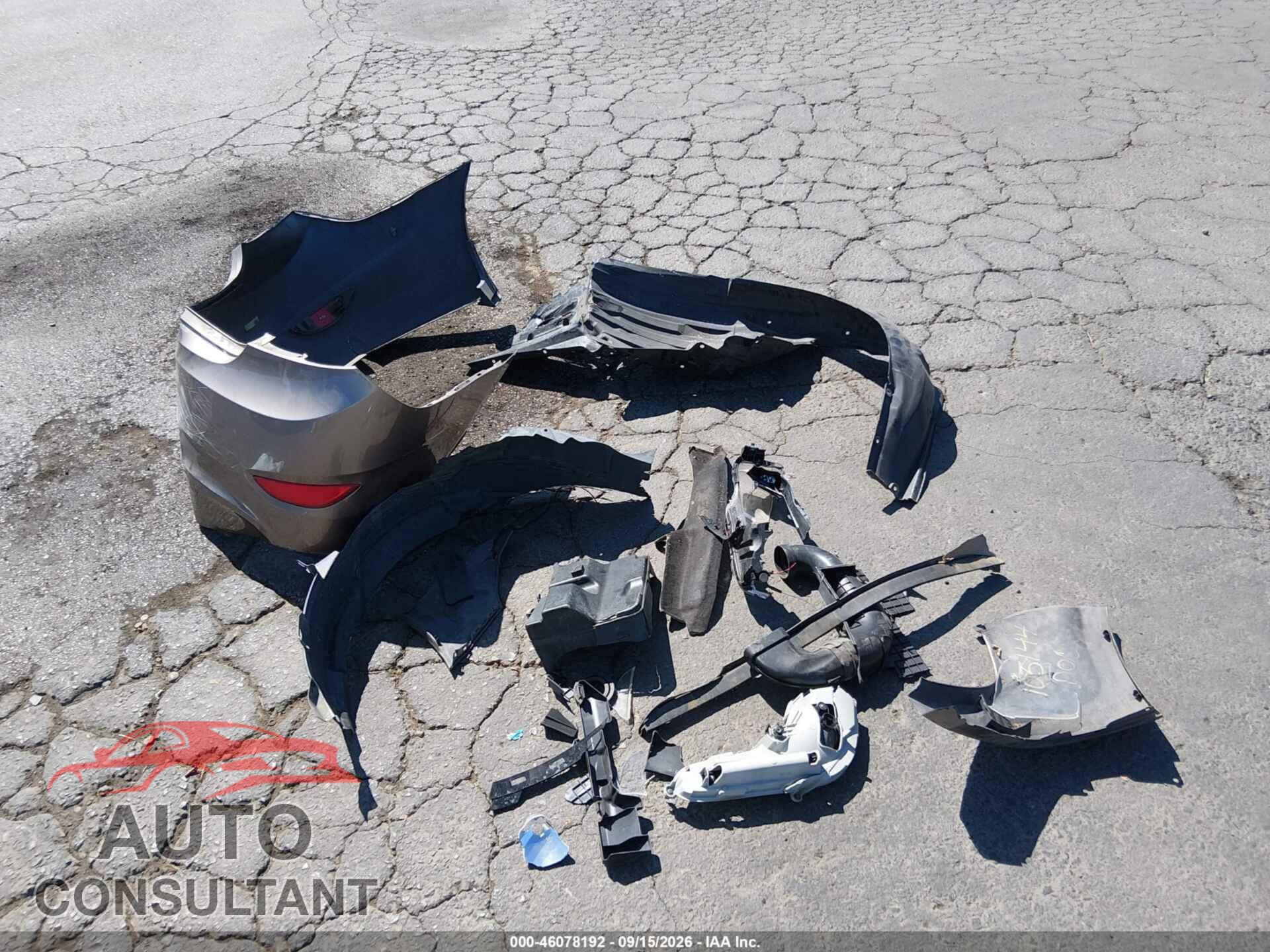 HYUNDAI ACCENT 2013 - KMHCU4AE6DU580643