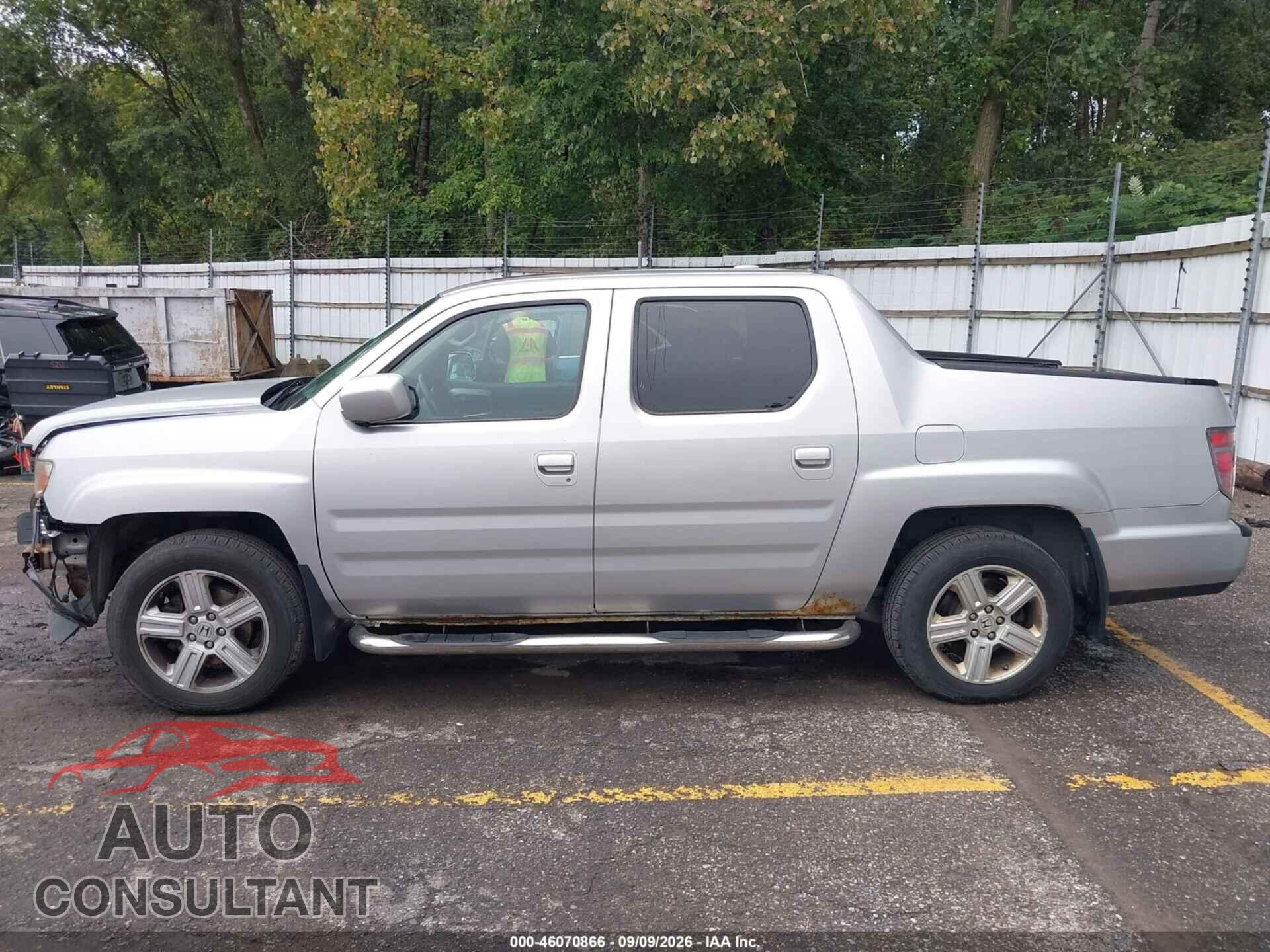 HONDA RIDGELINE 2013 - 5FPYK1F54DB502000