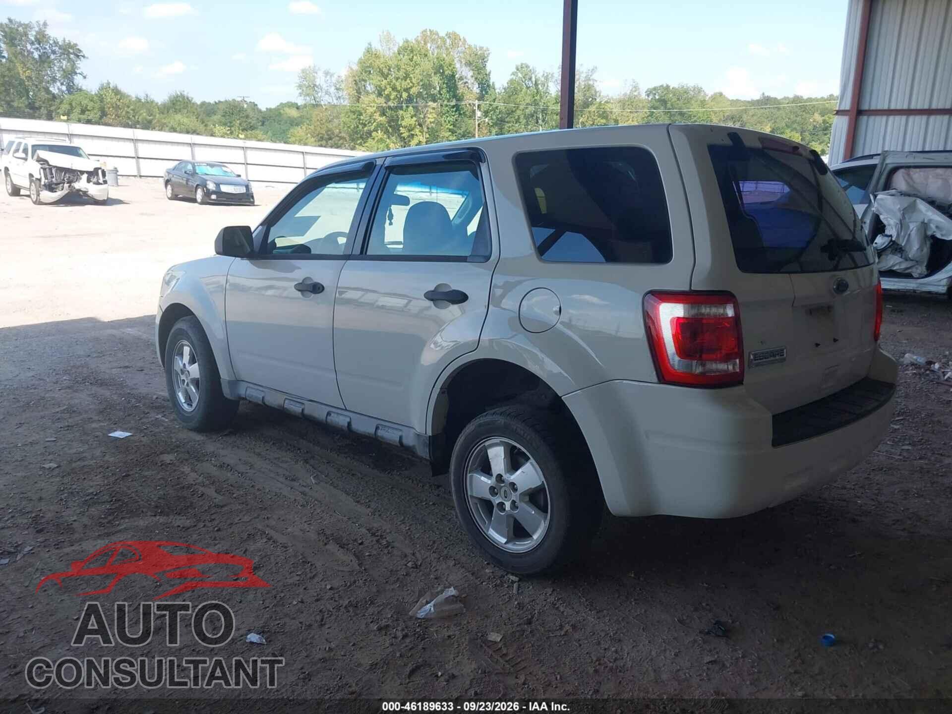 FORD ESCAPE 2011 - 1FMCU0C72BKA39590
